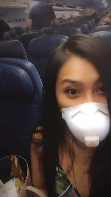 オリビア・タイのインスタグラム：「But first... our ride share driver tried to make a little extra money by lying about an accident & needing to drive 15 miles off-route to get to LAX.  We had a very small window to get to the airport as most people do when flying, so we checked Google Maps just to make sure that there really was an accident.  No accident at all. Or any traffic for that matter.  We had to kindly ask him if he could go the normal route because we did not want to miss our flight.  He reluctantly turned around and proceeded to blame us for checking the map to make sure there really wasn’t an accident.  He also tried to convince us that the 15-mile-off-route suggestion would be faster. Perhaps because I’m Asian, he assumed that I was not from here... it’s just one of the things we go through on a daily basis.  I grew up in LA & if it weren’t for the pandemic, I fly at least a few times a month. I think I might know how to get to the airport and so does Google Maps...  Then, he drove like a mad man because he was irritated that we caught him lying and knew he was being shady.  It’s okay though. We made it.  We are so thankful for ride share apps in general, and glad that we even have the opportunity to use them.   It’s important to remember that one driver’s actions should never dictate what we think of all the other drivers ;)」