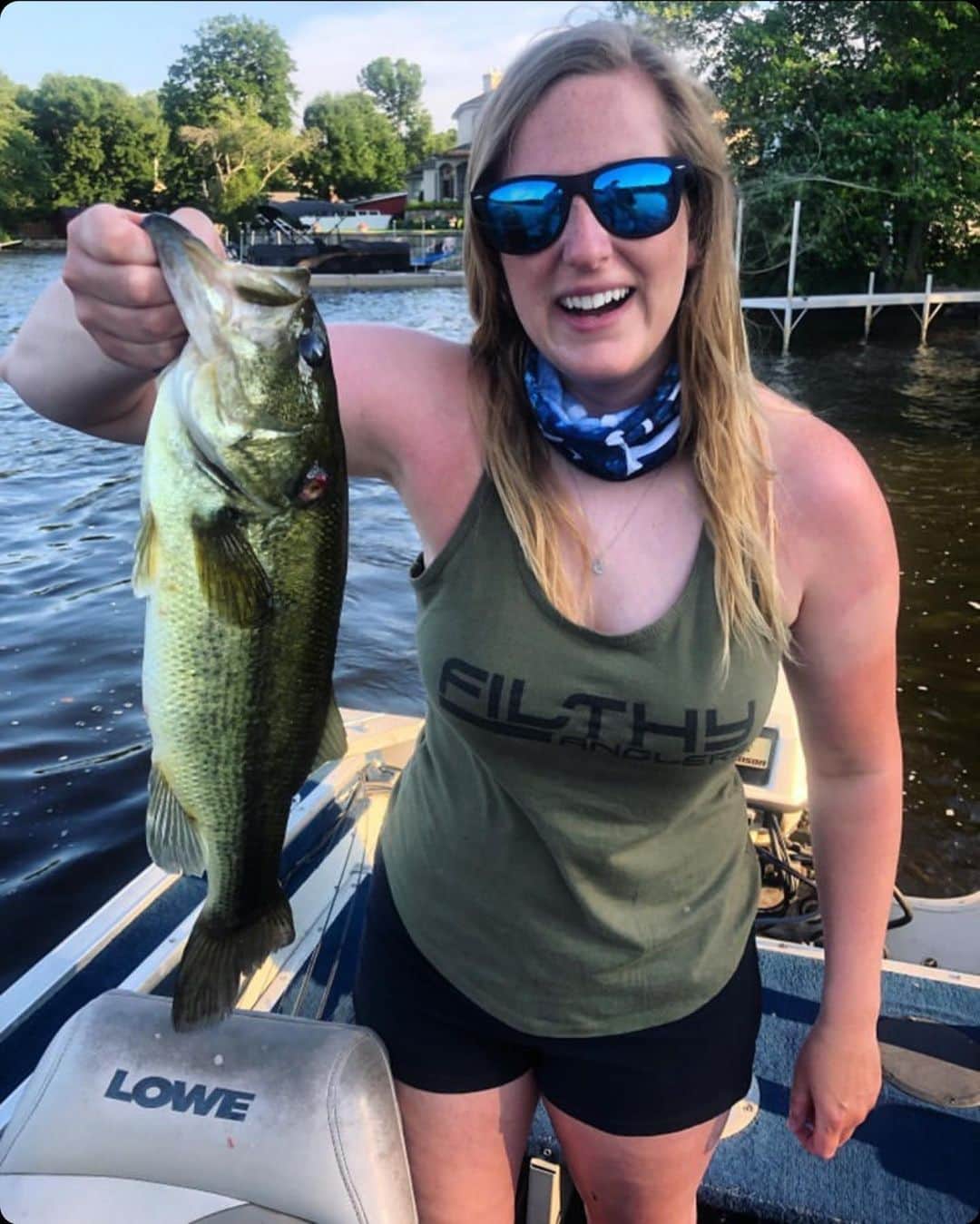 Filthy Anglers™さんのインスタグラム写真 - (Filthy Anglers™Instagram)「Filthy Female Friday my friends. Today our good friend @kristenmarie91 is on the clock! She landed this beauty this past week rockin’ the Filthy tank and buff. She’s been around since day 1! Congrats on the catch Kristen you are Certified Filthy www.filthyanglers.com #fishing #girlswhofish #fish #anglers #teamfilthy #anglers #ladyangler #outdoors #bassfishing #smallmouth #teamfilt」7月11日 9時34分 - filthyanglers