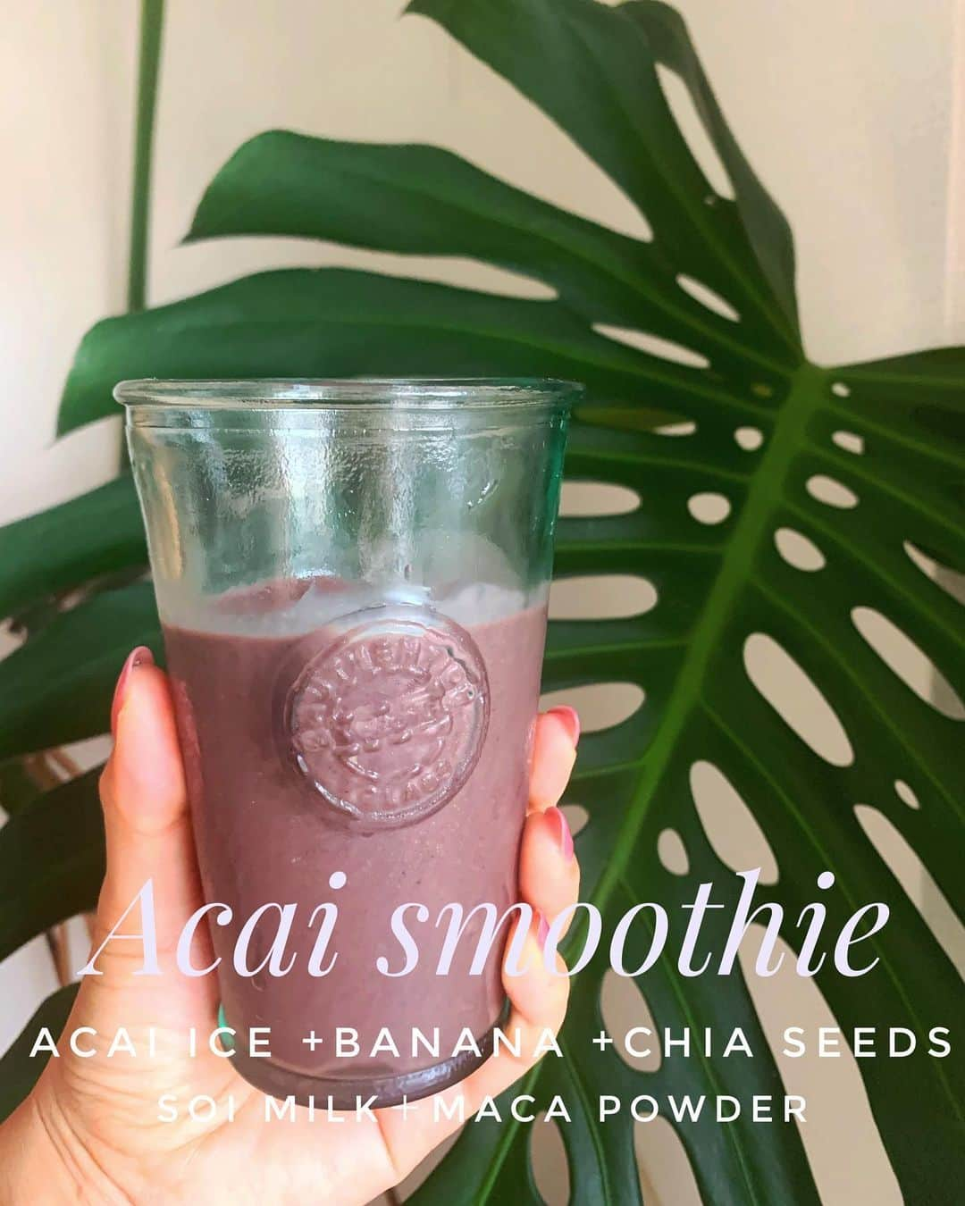 西内ひろさんのインスタグラム写真 - (西内ひろInstagram)「Today's smoothie is Acai🥤 今日はアサイスムージー飲んでスタート☺️ 凍らせておいたアサイーとバナナ、そして豆乳とチアシードで満腹感✨マカパウダーでエナジーも入れておきました💪 今日も頑張ろ💕楽しも☺️ #todaysdrink  #smoothie #acai  #healthy #lifestyle  #beauty #energy #スムージー　#エナジー　#美容　 #朝の一杯　#アサイー  #バナナ」7月11日 10時32分 - 0214hiro