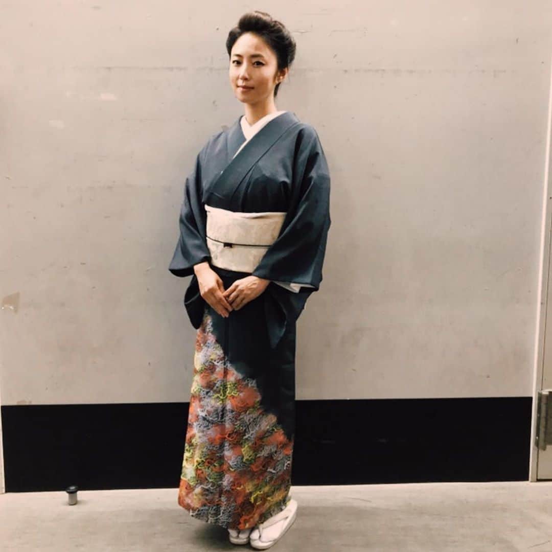 MEGUMIさんのインスタグラム写真 - (MEGUMIInstagram)「着物で撮影しました❤️ やはり着物は最高です。 I filmed it in kimono. Kimono is the best. @kimono_nakaya さん 素敵なスタイリングありがとうございます。」7月11日 10時46分 - megumi1818