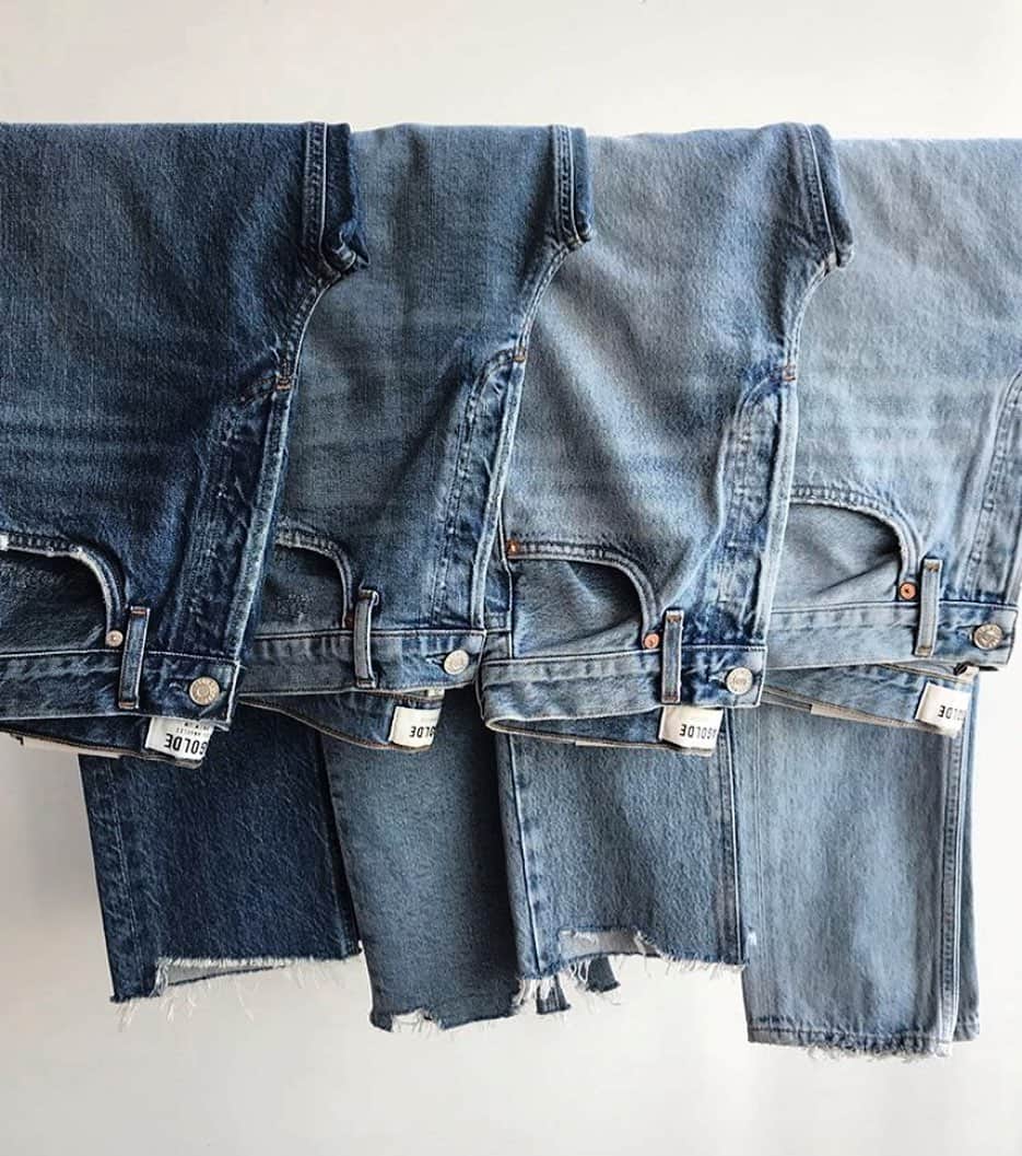 ブルーライフのインスタグラム：「shades of blue 🦋🤍 shop @agolde denim online now! ✨#shopplanetblue #agolde」