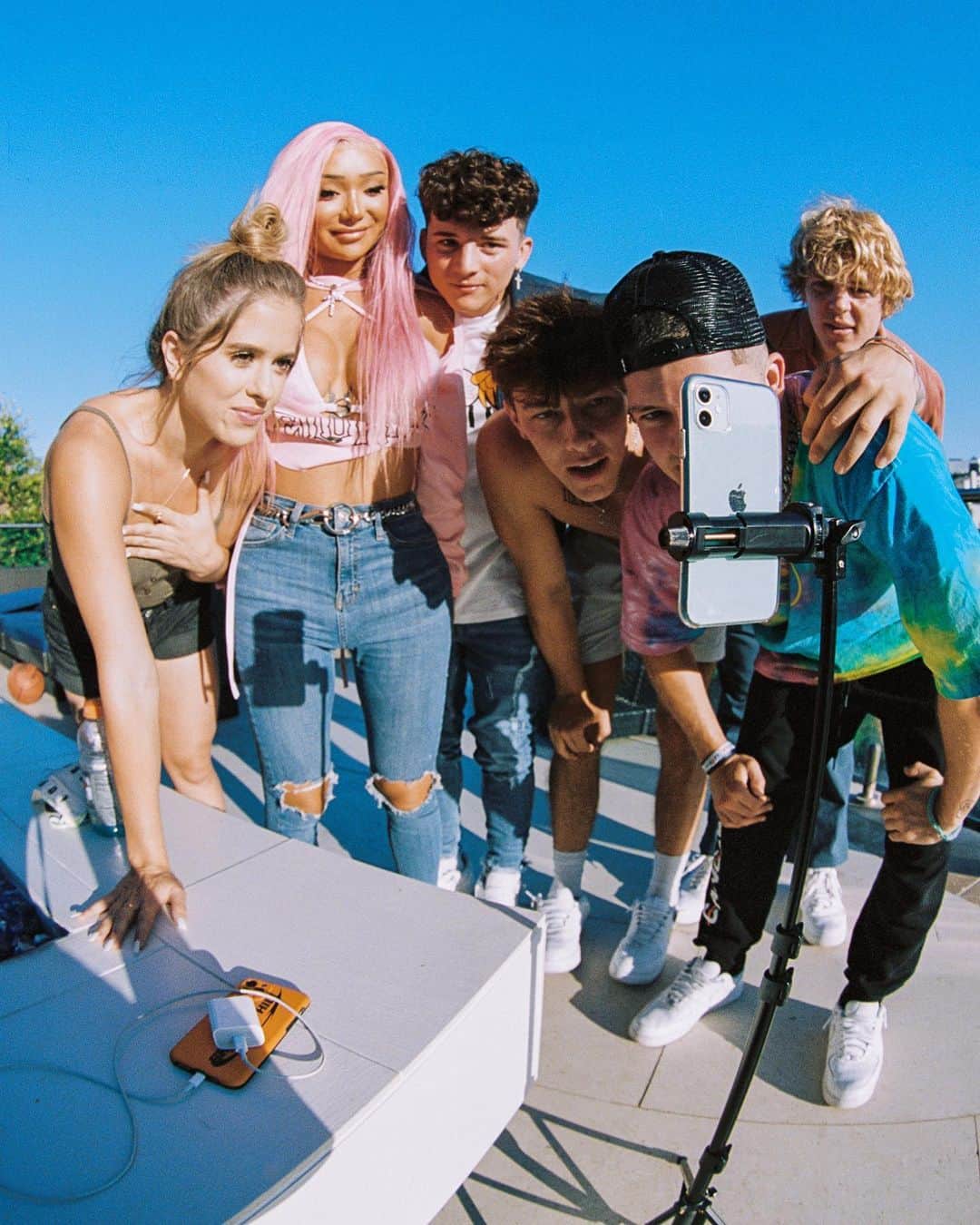 のインスタグラム：「/ SWIPE TO SEE THE PROCESS ✨- • what’s your tiktok username? 🦋」