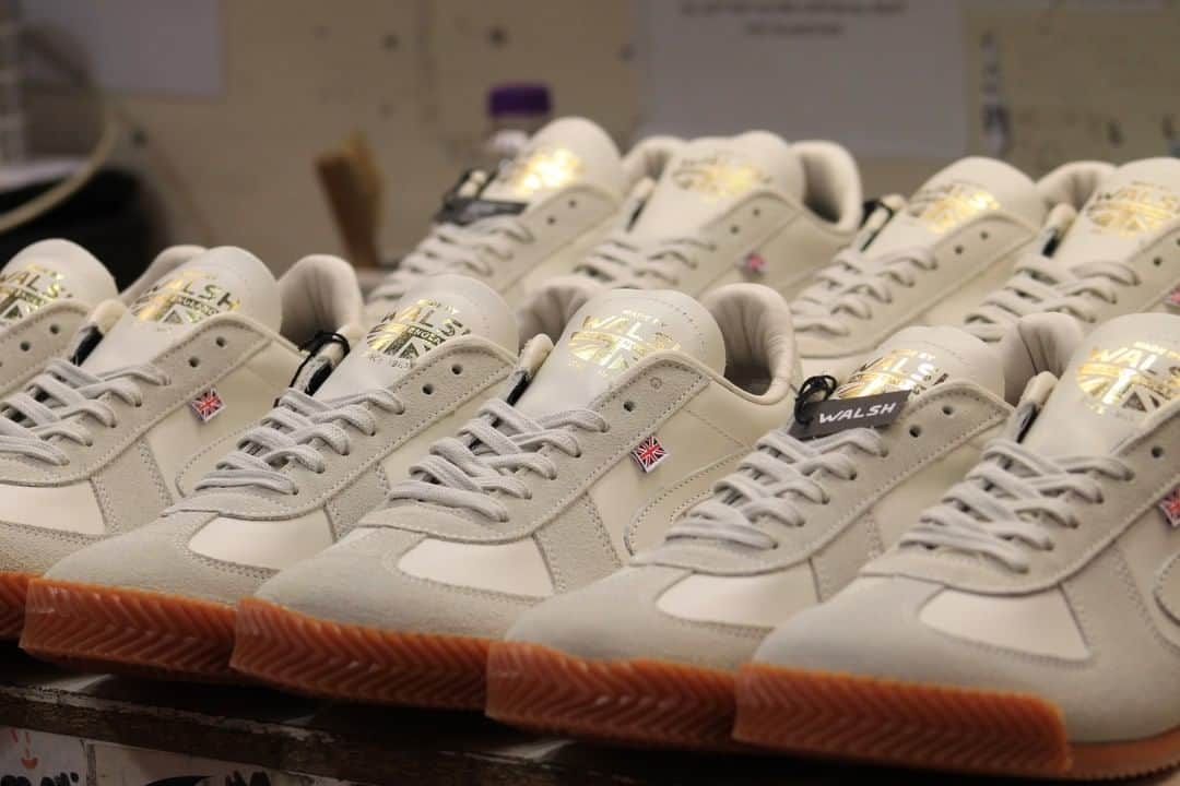 ウォルシュのインスタグラム：「New to Walsh - The Tokyo20 Leather Range 🔥 . . . #normanwalshuk #normanwalsh #britishmanufacturing #madeinbritain #ukmfg #shoes #footwear #sneakers #mens #mensstyle #mensfashion #sports #sport #athleisure #british #ootd」