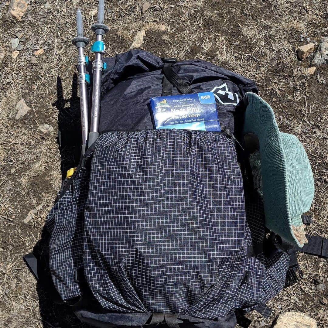 オボズさんのインスタグラム写真 - (オボズInstagram)「Lighten your load on your next backpacking trip - read the latest blog post, "How To: Minimalize Your Backpack (Tips From A Minimalist)" from @wildlandtrekking guide, Jeanelle Carpentier. Link in bio.⠀ .⠀ .⠀ .⠀ .⠀ #truetothetrail #wildlandtrekking #backpackingtips #packingtips #thruhiking #hiking #backpack #trails」7月11日 3時32分 - obozfootwear