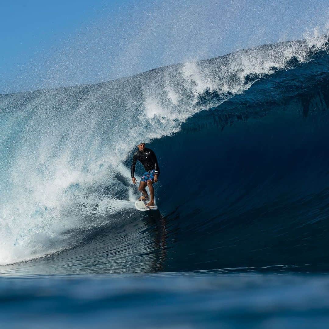 ミシェル・ボレーズのインスタグラム：「In need of this ASAP! 📷 @benthouard」