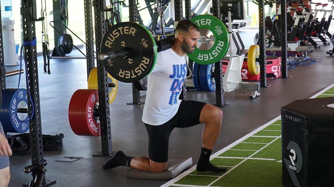 ヘセ・ロドリゲスさんのインスタグラム写真 - (ヘセ・ロドリゲスInstagram)「Otro día más de entreno🏋🏽‍♂️ Aquí no se para, seguimos💪🏽⚽️」7月11日 5時10分 - jeserodriguez10