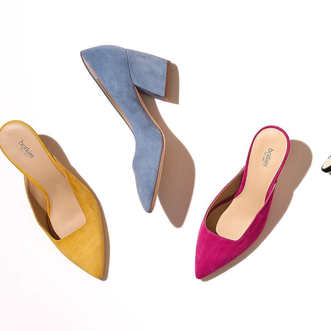 ボトキエのインスタグラム：「S • H • O • E • stoppers 👡 all at 50% off, just to make it a little easier to decide. #botkier #girlonthego」