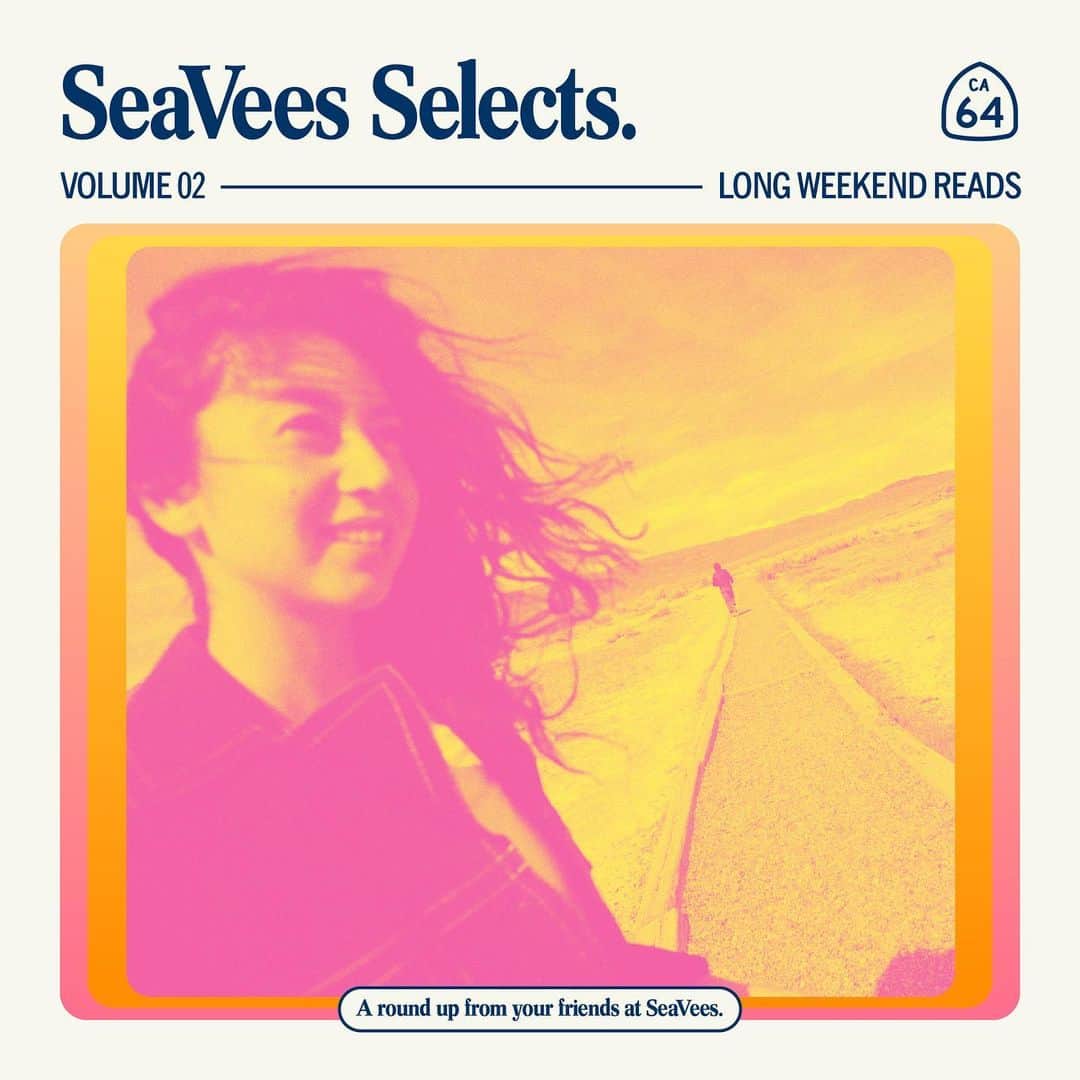 シービーズさんのインスタグラム写真 - (シービーズInstagram)「We're back with Volume 2 of SeaVees Selects, where we present a curated round-up of anything and everything we’ve been digging that you may like too.⁣ ⁣⁣ ⁣Looking to freshen up your book rotation? Here are some SeaVees Crew-approved good reads, perfect for those long road trips or lounging at home:⁣ ⁣⁣ ⁣1. Mexican Gothic by Silvia Morena Garcia ⁣ ⁣"Moody & smart. A take on a classic gothic horror, set in an isolated mansion in glamorous 1950’s Mexico."⁣ ⁣⁣ ⁣2. Fear and Loathing in Las Vegas by Hunter S. Thompson⁣ ⁣"Wildly entertaining. A man and his doctor descend on Las Vegas to chase the American Dream through a drug-induced haze."⁣ ⁣⁣ ⁣3. TripTych by @karinslaughterauthor ⁣ ⁣"If you’re a crime novel lover, this book is for you.  It’s one of those intense murder crimes that has multiple layers and reveals. I’ve read it twice and picked up something new the second time around." ⁣ ⁣⁣ ⁣4. I Am Pilgrim by Terry Hayes⁣ ⁣ "This book is a spy thriller based on a biological attack on the United States. There’s no book I’ve read faster, it’s gripping. "⁣ ⁣⁣ ⁣5. My Brilliant Friend by Elena Ferrante⁣ ⁣"A true story that follows the lives of two intelligent girls who reside in a poor and violent neighborhood near Naples. You’ll be drawn in by their unique friendship, and Ferrante’s vivid storytelling."⁣ ⁣⁣ ⁣6. Sapiens by @yuval_noah_harari⁣ ⁣"It takes you on a breath-taking ride through our entire human history, from its evolutionary roots to the age of capitalism and genetic engineering, to uncover why we are the way we are."⁣ ⁣⁣ ⁣7. When Breath Becomes Air by Paul Kalanithi ⁣ ⁣"A memoir written by an oncologist suddenly confronted with his own journey through cancer and the way it changes his perspective on life and death."⁣ ⁣⁣ ⁣8. Dove by Robin Lee Graham & Derek Gill⁣ ⁣"In 1965, 16-year-old Robin Graham began a solo around-the-world voyage from California. Five years and 33,000 miles later, he returns home with a wife, daughter and extraordinary experiences."⁣ ⁣⁣ ⁣Grab a book, find a nice spot to cozy up, and enjoy 🙌⁣ ⁣⁣ ⁣Thanks for tuning in, catch ya at the next SeaVees Selects roundup!⁣🏖 ⁣⁣ ⁣#casualfriday⁣ ⁣⁣ ⁣」7月11日 8時35分 - seavees