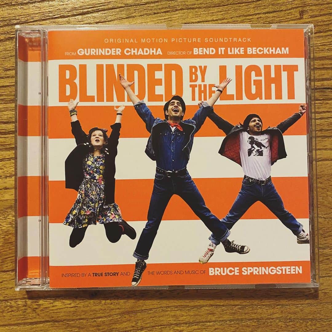 山田稔明さんのインスタグラム写真 - (山田稔明Instagram)「「カセットテープ・ダイアリーズ」をサントラ盤で反芻。何年かにいっぺん個人的BOSSブームある。 #買ったレコード2020 #買ったレコード #blindedbythelightmovie」7月11日 19時40分 - toshiakiyamada