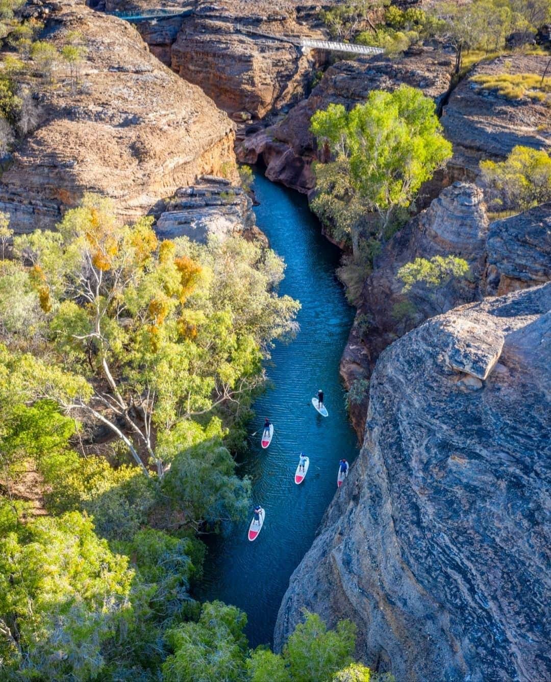 Australiaさんのインスタグラム写真 - (AustraliaInstagram)「If you’re looking for us, we’ll be paddling through an ancient gorge in @outbackqueensland 💦 @phlipvids was “blown away” by the beauty of @cobboldgorge, a spectacular sandstone chasm deep in the heart of @queensland’s Gulf Savannah region. This secluded spot is a refreshing place to spend a few days if you’re planning a driving holiday across Australia’s north once travel permits. It’s part of the @savannah_way_australia; a 3700-kilometre route that links 15 National Parks and five World Heritage areas. Unbelievable! #seeaustralia #thisisqueensland」7月11日 20時00分 - australia