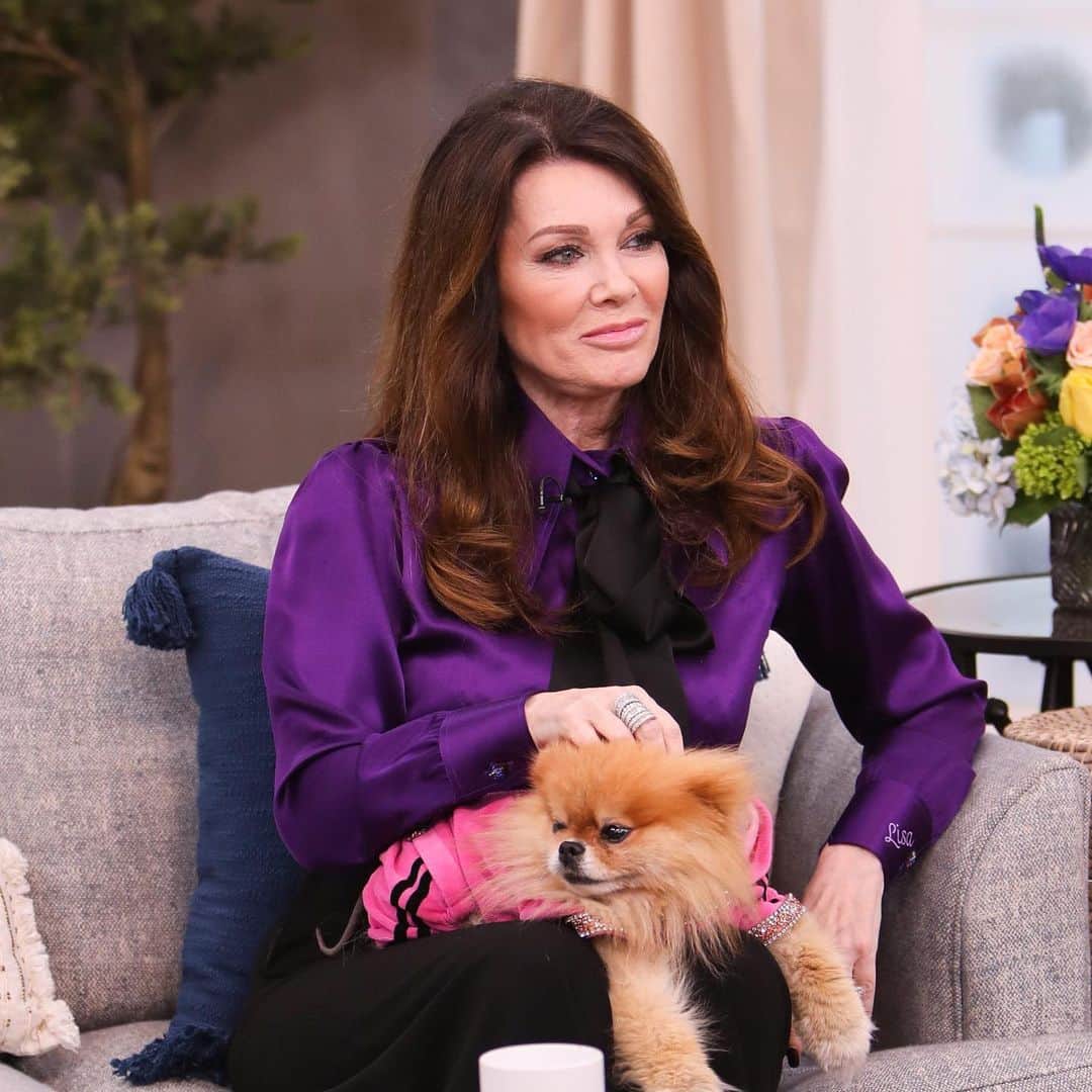 E! Onlineさんのインスタグラム写真 - (E! OnlineInstagram)「Lisa Vanderpump has now confirmed she's saying goodbye to one of her popular restaurants for good. The reason behind the closure is at the link in our bio. (📷: Getty)」7月11日 11時30分 - enews