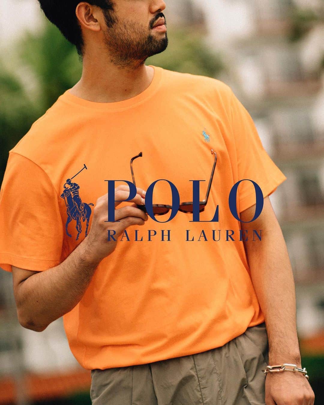 EDIFICEさんのインスタグラム写真 - (EDIFICEInstagram)「【POLO RALPH LAUREN】﻿ ﻿ POLO RALPH LAUREN定番TシャツがEDIFICE限定販路のカラーで入荷。﻿ ﻿ 普段着や部屋着としても着用いただけるアイテムは、クラシックなデザインにポニーの刺繍がポイント。﻿ ﻿ 特殊なウォッシュ加工を施して本物のヴィンテージのような風合いを演出。細身ですっきりとしたシルエットはクラシカルながら今らしい洗練さも感じさせてくれます。﻿ ﻿ 夏を感じさせる爽やかなカラーパッケージは同シリーズのTシャツ、ショーツ、キャップと同じカラーパレットになっており、様々なスタイルに合わせられるマスターピースアイテムになります。﻿ ﻿ ﻿ Tee : 【POLO RALPH LAUREN】¥8,000+tax﻿ No : 20071310800510﻿ ﻿ ﻿ ﻿ ﻿ 《information》﻿ ﻿ 7.18(土) 実店舗入荷予定﻿ ﻿ 展開店舗: 新宿店、ルミネ横浜店、名古屋パルコ店、ルクア大阪店、博多店﻿ ﻿ ＊詳しくは展開店舗にお問い合わせください。﻿ ﻿ ﻿ ﻿ ﻿ ﻿ #edifice #polo #poloralphlauren #limitedcolor #summer #2020ss #mensfashion #basicwear #teeshirt #teestyle #menswear #mensstyle #traditional #americantraditional #americanivy #エディフィス #ラルフローレン #ポロラルフローレン #限定カラー #ユニセックス #tシャツ #夏tシャツ」7月11日 12時05分 - edifice.jp