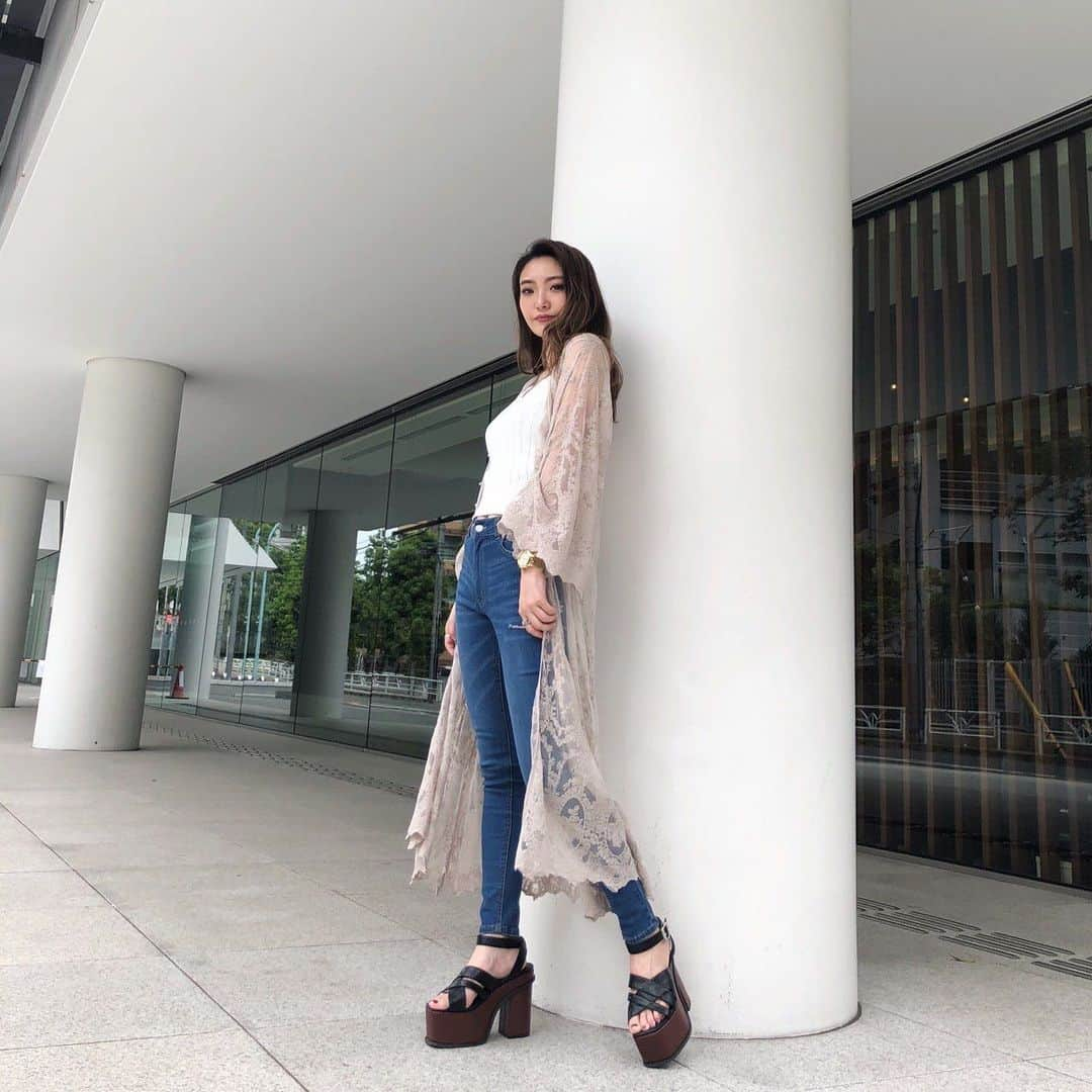 ENVYMさんのインスタグラム写真 - (ENVYMInstagram)「RE ARRIVAL✔︎✔︎﻿ ﻿ ﻿ 【レースガウン】﻿ ¥6,900+TAX﻿ COLOR:BEIGE,GRAY,BLACK﻿ SIZE:FREE﻿ ﻿ ﻿ ﻿ @envym_official ﻿ @envym_seina ﻿ #envym#envym_snap﻿ #ootd#fashion#ootn#shoes ﻿ #outfit#instafashion#style#swag﻿ #coode#makeup#coordinate#code﻿ #instagood#girl#girls﻿ #데일리룩#옷스타그램#멋스타그램#데일리﻿ #kawaii#コーディネート#ファッション」7月11日 12時17分 - envym_official