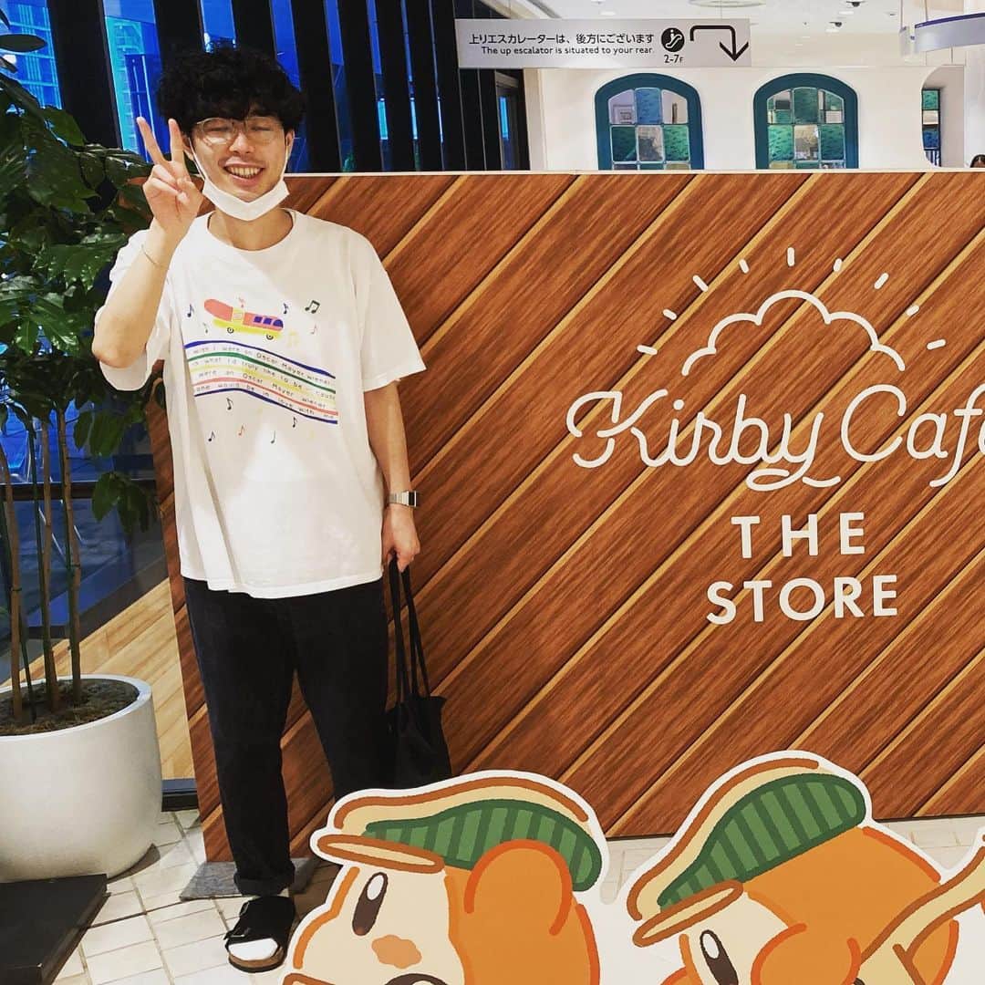 なかがわりょうのインスタグラム：「カービィが俺を吸っても、何にも強くならずただちょっとだけ夜更かしになるだけだろうな」
