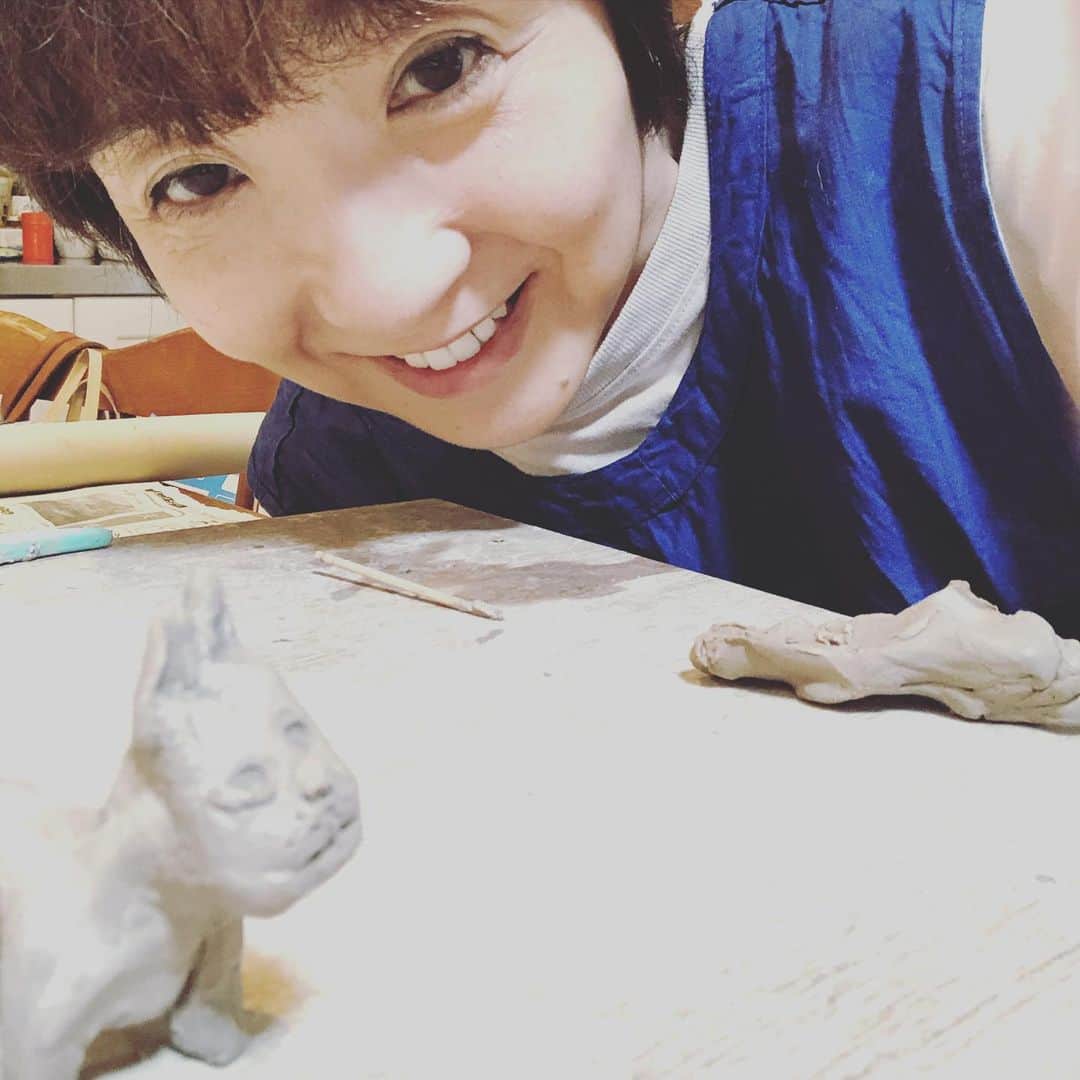 藤田朋子さんのインスタグラム写真 - (藤田朋子Instagram)「初めて。 #始めてみた #粘土 #スカーレット #楽しい」7月11日 14時55分 - chiendormant