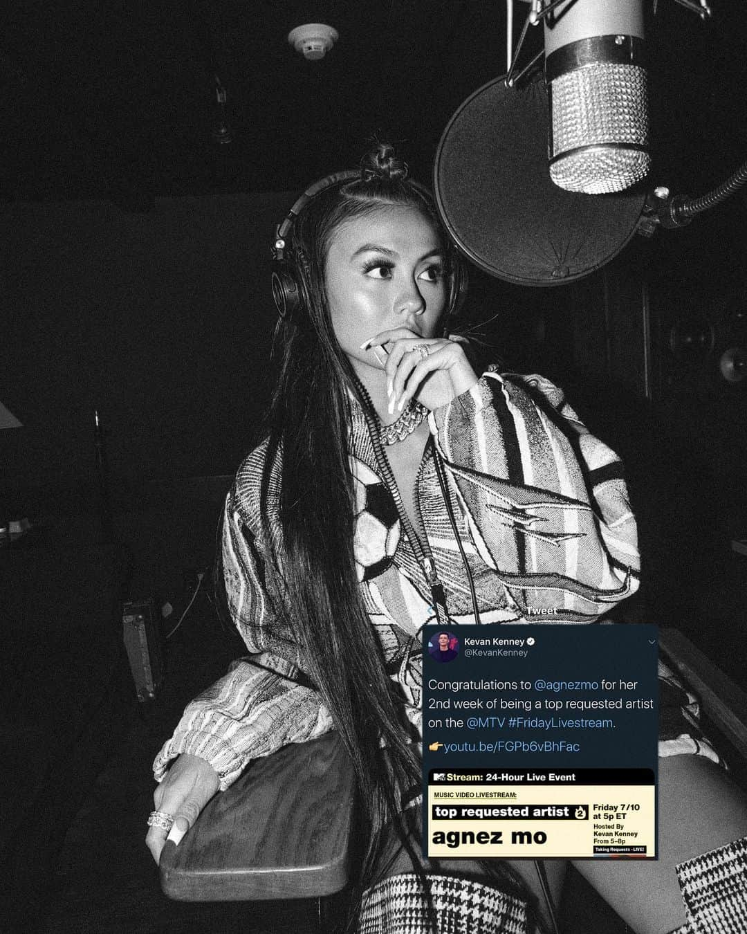 アグネス・モニカさんのインスタグラム写真 - (アグネス・モニカInstagram)「🤍 @mtv  . . #AGNEZMO (missing my long nails and long hair!!! 🤪😌)」7月11日 15時59分 - agnezmo