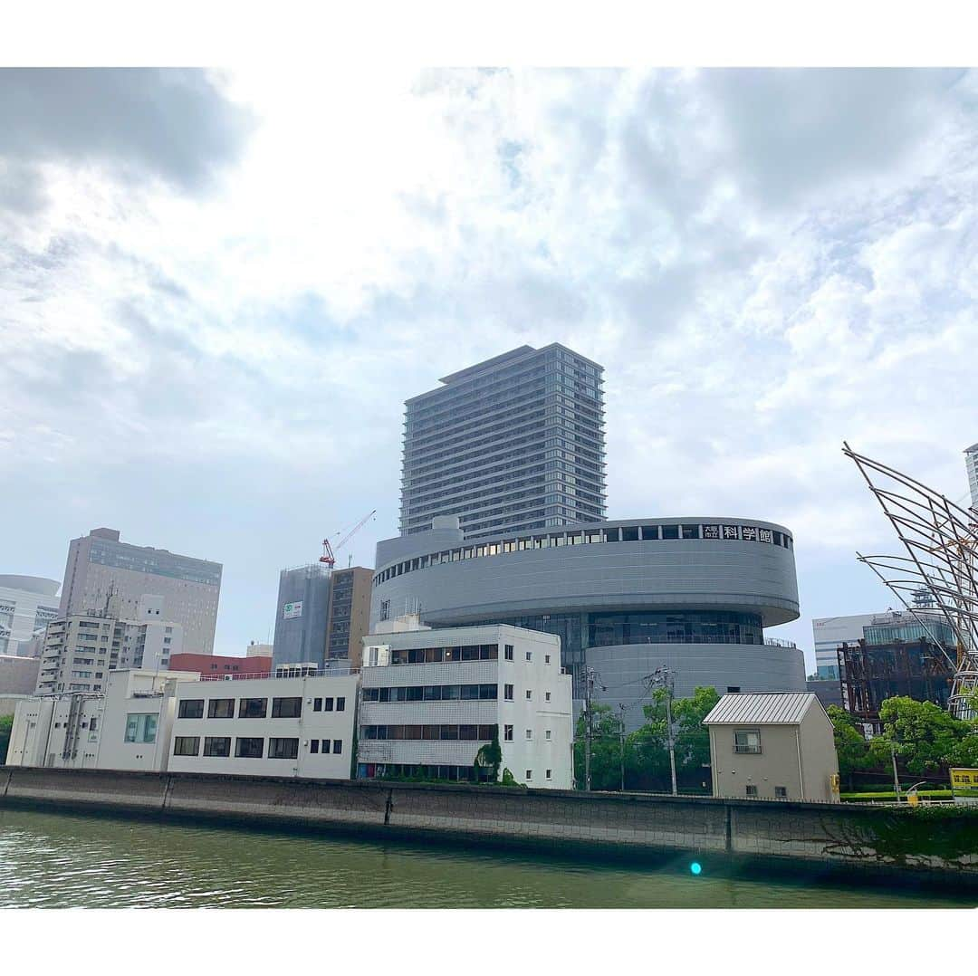 Yasuji Narutoさんのインスタグラム写真 - (Yasuji NarutoInstagram)「今からプラネタリウム  雨多いから気持ちは晴れ！」7月11日 16時00分 - norosuke