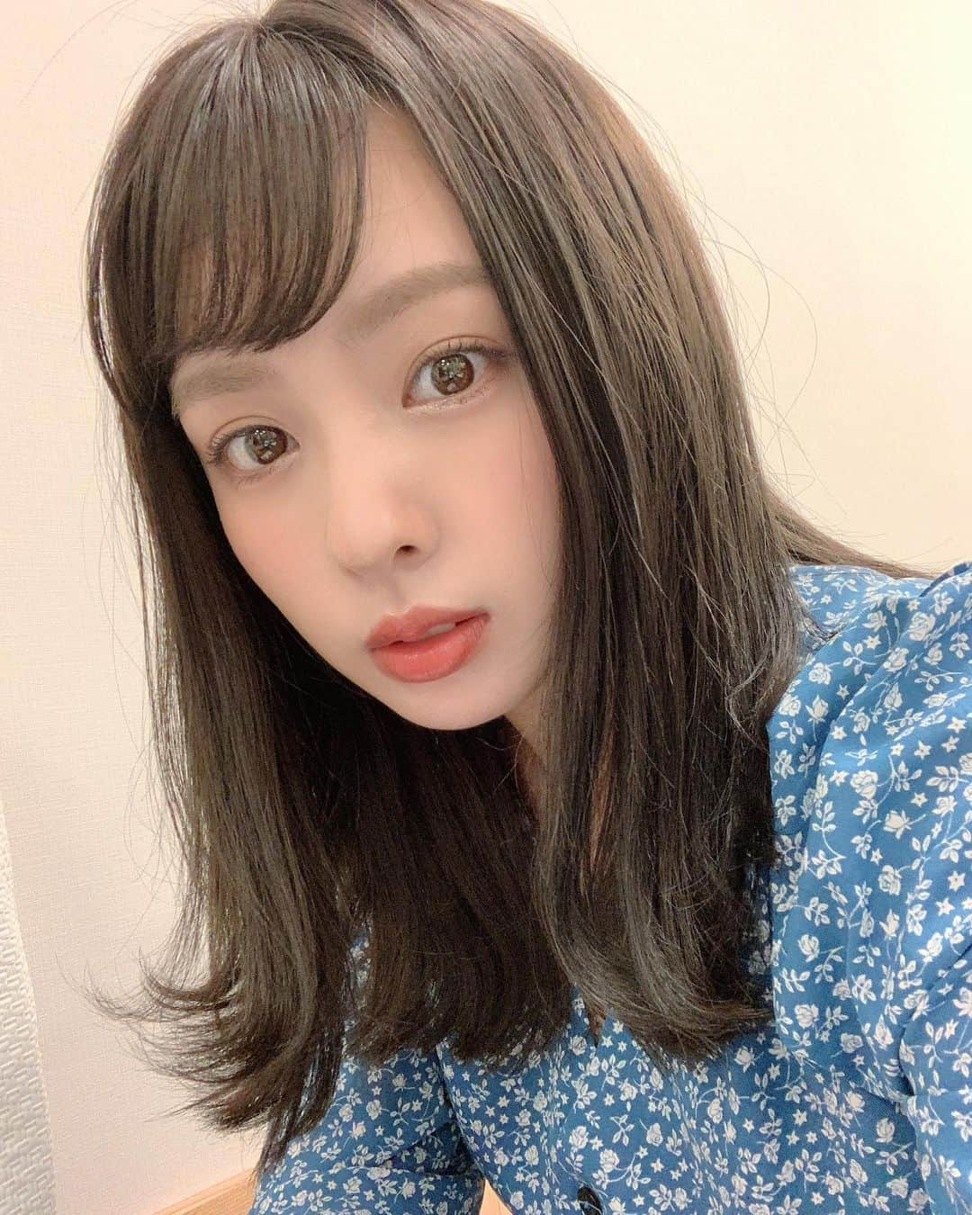 山田菜々さんのインスタグラム写真 - (山田菜々Instagram)「このあいだ暇な時間におんまゆにして写真撮った📷♡」7月11日 16時26分 - tannana.yamada