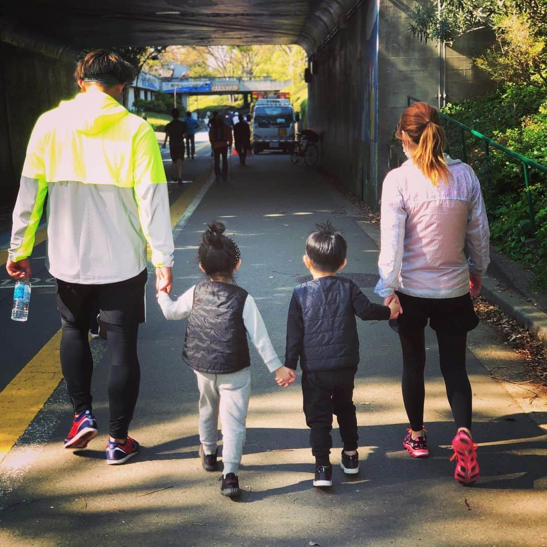 加織のインスタグラム：「My love♥️Family👨‍👩‍👧‍👦 Forever…xoxo」