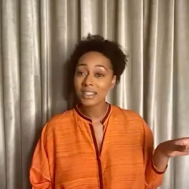 ケリー・ヒルソンのインスタグラム：「This is the kind of discussion I like...a real one. A deep one. High vibe with @curlynikki on her New Growth Podcast. Go check it out! 💫   Re-post: “I had the pleasure of a virtual sit down with singer-songwriter, actress, and hella Conscious BEing Keri Hilson (LINK IN BIO). She dove deeeeeeep with insight on the importance of leaning into discomfort, and actively cultivating a life of Love and Awareness. She also shares deets on her meditation practice, and delivered some MUCH needed relationship advice. OH, and she’s #TeamNatural too! We talked hurr a lil’ bit, as well! Listen, subscribe, and leave a review on iTunes (LINK IN BIO)! ⠀ Standing with you in and AS Love, @CurlyNikki” Tap the link in her bio 🧡」