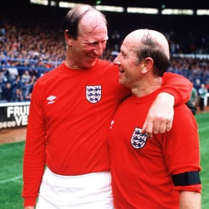 ブライアン・ロブソンのインスタグラム：「Sad to hear of the passing of Jack Charlton, my thoughts are with his wife Pat and all of his family at this sad time.」
