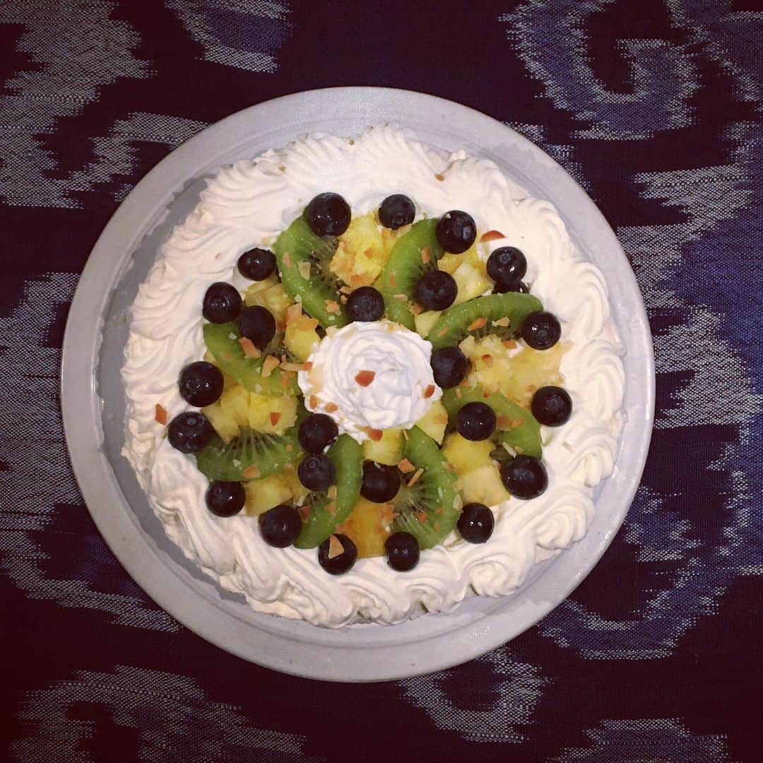 大鋸一正のインスタグラム：「ケーキ。」