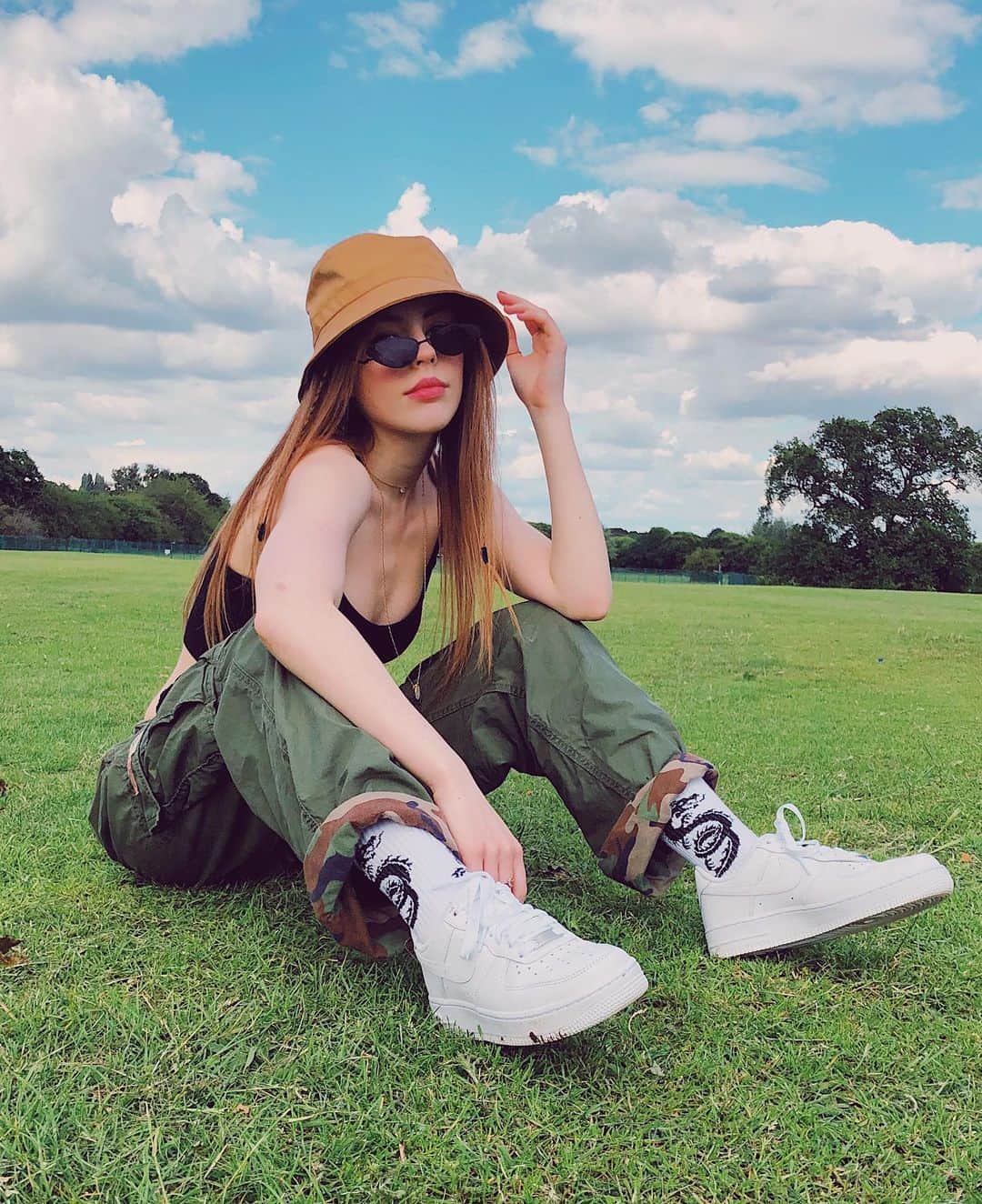 Amelia Gethingのインスタグラム：「Bucket.」