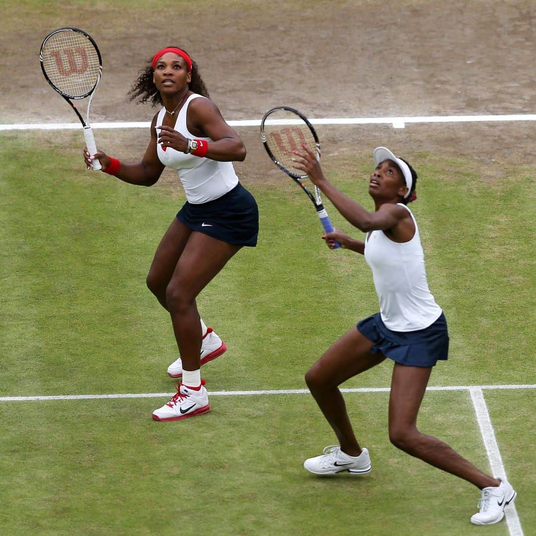 オリンピックチャンネルさんのインスタグラム写真 - (オリンピックチャンネルInstagram)「Venus Williams could become the first American tennis player to compete in six Olympics if she makes the team next year at #Tokyo2020. ⁠⠀ ⁠⠀ “In a perfect world, (Serena and I) will be there. (We’ve) had a lot of success in doubles. That's been a real highlight in my career.”⁠⠀ Hit the link in bio to read the article.⁠⠀ Take a look back at some iconic Olympic moments for the dominating sister duo. ⁠⠀ ⁠⠀ @tokyo2020 ⁠⠀ @venuswilliams ⁠⠀ @worldteamtennis⁠⠀ @serenawilliams ⁠⠀ ⁠⠀」7月11日 23時54分 - olympicchannel_x