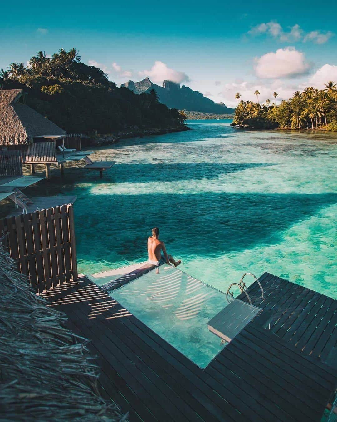 Discover Earthさんのインスタグラム写真 - (Discover EarthInstagram)「"Bora Bora, a place so beautiful they named it twice. Of all the places in this beautiful world I’ve visited, French Polynesia is probably the most hyped. Although it carries large expectations and a hefty price tag, this island is a bucket list destination. Mt. Otemanu, a 727m dormant volcano rises in the background and looms over this incredible island. Endless days on the lagoon are capped off with quiet nights where it feels like life has slowed down and you’re all alone. This morning, paddling along the lagoon at sunrise, was the highlight of my trip."  #discoverborabora 🇵🇫 with @erubes1  - #borabora #paradise #frenchpolynesia #boraborabeach #island #islandlife」7月12日 0時17分 - discoverearth