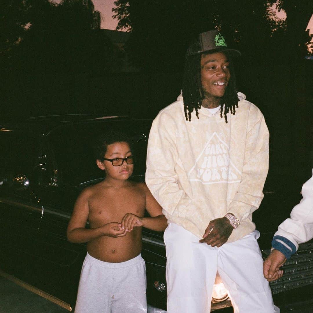 ウィズ・カリファのインスタグラム：「💕 Our kids are everything. My son reminds me everyday to be a better person」
