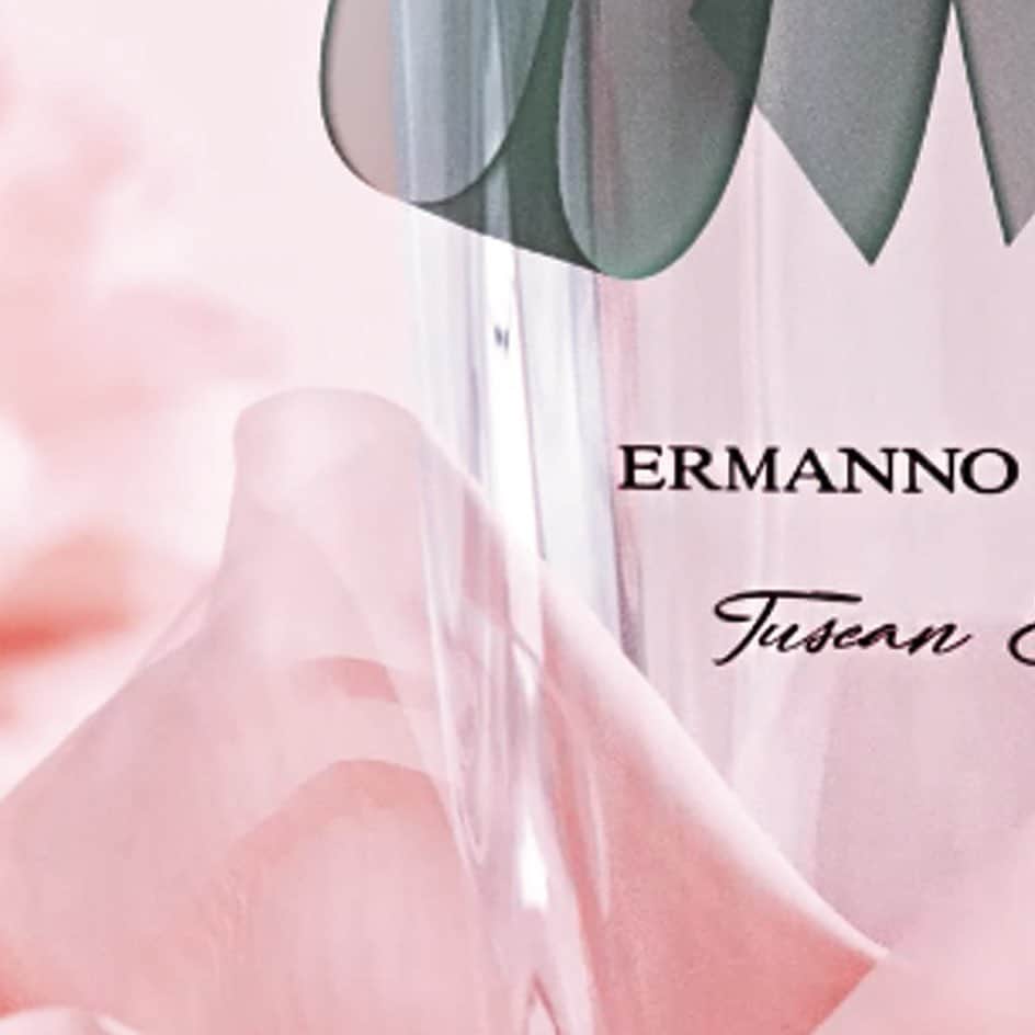 エルマンノシェルヴィーノさんのインスタグラム写真 - (エルマンノシェルヴィーノInstagram)「Discovering #TuscanEmotion The new fresh fragrance by @ermannoscervino  . . . #ErmannoScervino #TuscanEmotion #NewFragrance #Summerscent #Citrus #Fowers #Roses #Tuscany」7月12日 1時25分 - ermannoscervino