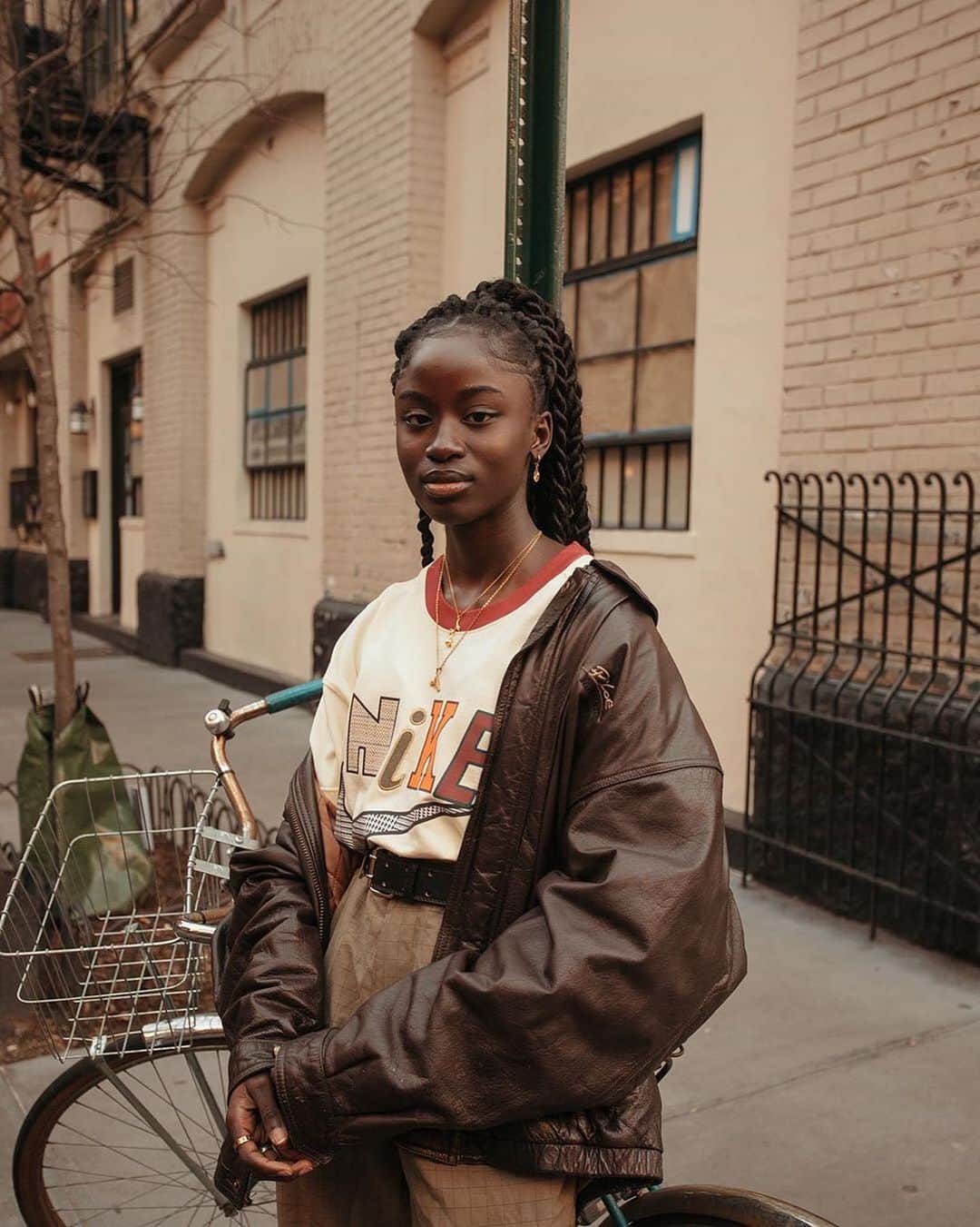 Fashion Weekのインスタグラム：「Get to know the work of photographer and filmmaker @itenji, who has been featured by @elleusa, collaborated with @fcuk and @urbanoutfitters and shot at #NYFW for designers like @chrishabana and @shvny. Discover more at @itenji. ⁠⠀ ⁠⠀ Photo by @itenji」