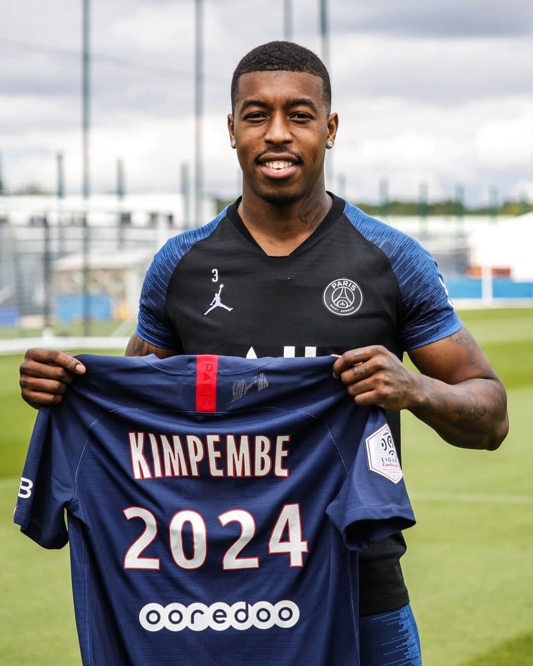 パリ・サンジェルマンFCさんのインスタグラム写真 - (パリ・サンジェルマンFCInstagram)「Que c'est bon ! ✍️ #Kimpembe2024 . #ParisSaintGermain #PSG #Paris #Football #AllezParis #ICICESTPARIS #PresnelKimpembe #Presko」7月12日 1時48分 - psg