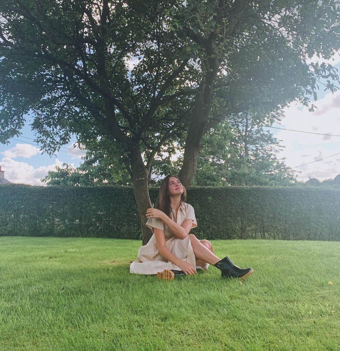ベイリー・マディソンのインスタグラム：「🌻」