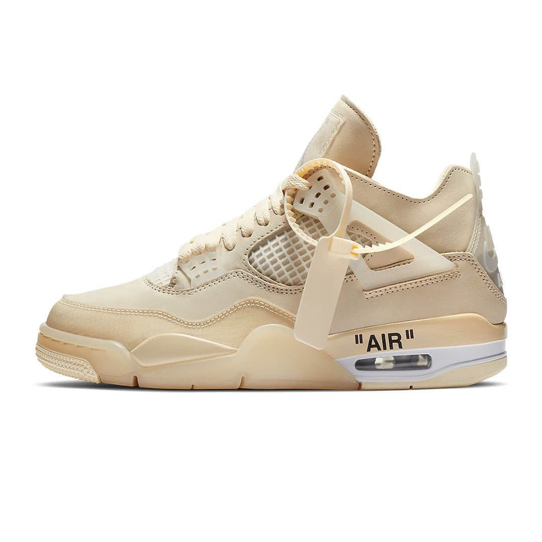 HYPEBEASTさんのインスタグラム写真 - (HYPEBEASTInstagram)「@hypebeastkicks: Take an official look at the women's exclusive @off____white x Air Jordan 4 "Sail." The pair originally debut during Off-White™‘s Fall/Winter 2020 runway presentation and features a predominantly sail upper. The pair sports a number of the signature Off-White embellishments such as the "AIR" on the midsole, Zip-Tie, and the Helvetica print on the medial side. These are set to release on July 25 for $200 USD via SNKRS.⁠⠀ Photo: @nike」7月12日 2時42分 - hypebeast