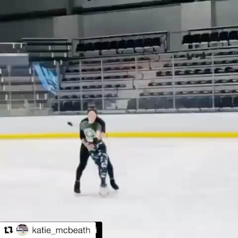 ネイサン・バーソロメイのインスタグラム