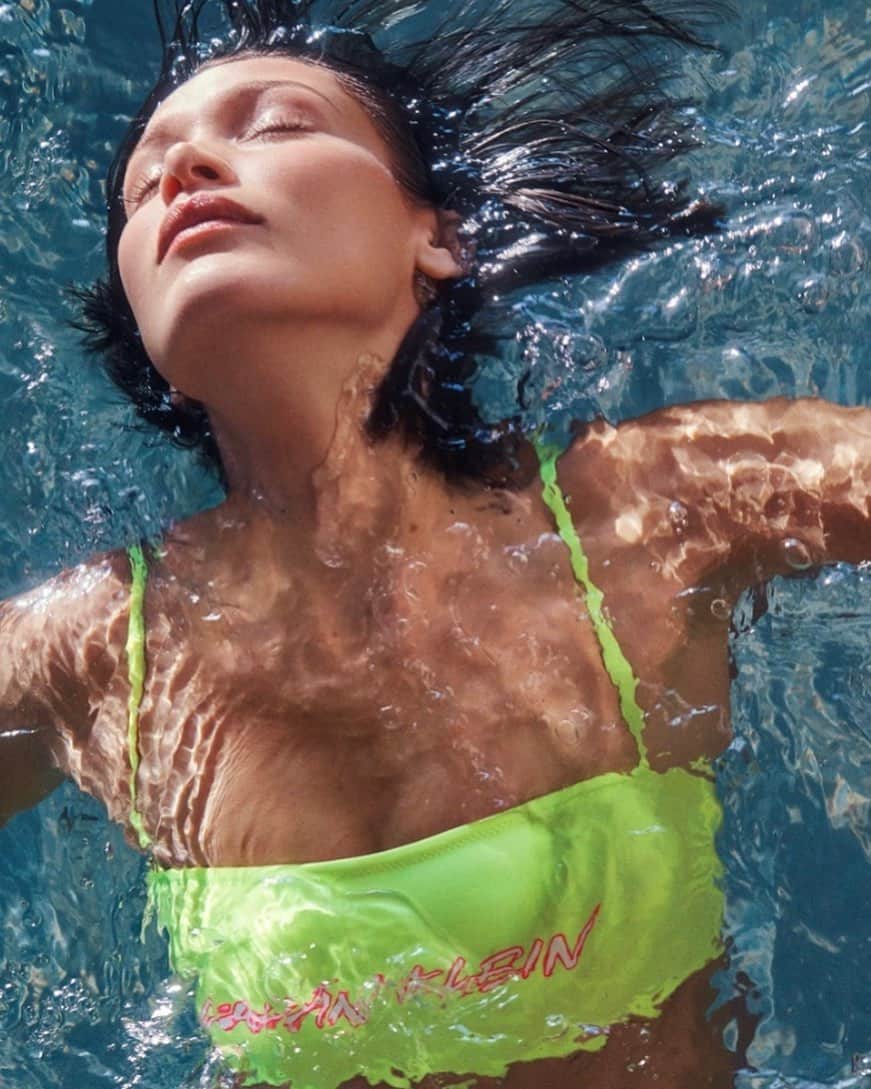 IMG Modelsさんのインスタグラム写真 - (IMG ModelsInstagram)「Soak Up The ☀️. #BellaHadid (@bellahadid) fronts @calvinklein’s latest #swimwear campaign. #📷 @charlottemwales #⭐️ #IMGstars」7月12日 3時06分 - imgmodels