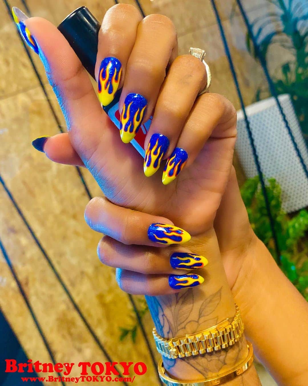 Britney TOKYOさんのインスタグラム写真 - (Britney TOKYOInstagram)「🔥🔥🔥　@lupefuentes   #nailart #nails #fashion  #britneytokyo   Used💅🏻💓 @tokyospicenail #crybaby #notmellow @naillabousa @apresnailofficial @britneytokyo #almond #gelx @concelect #paintandmore #teenytiny」7月12日 3時55分 - britneytokyo