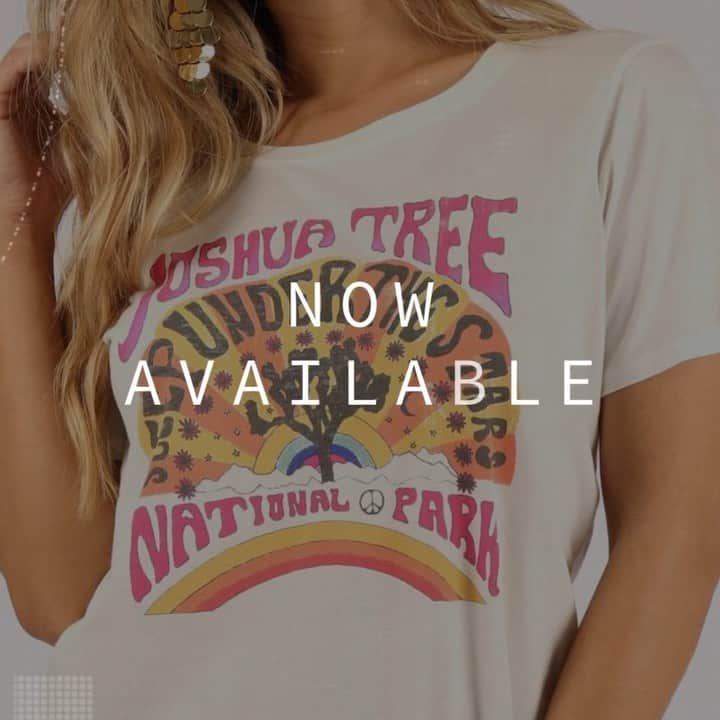 のインスタグラム：「Shop our fav Joshua Tree tee now👏🏽 Stocked and ready to shop 👌🏼 Hope everyone is having a chill weekend!! Take a trip to Joshua Tree🙏🏼  . . . . . . . . . . . . . . .  #wholesale #ootd #graphictees #stylewild #fashioninsta #createcultivate #fashiongram #fashioninspo #boutiqueshopping #boutiqueclothing #trending #wholesaleclothing #styletrends」