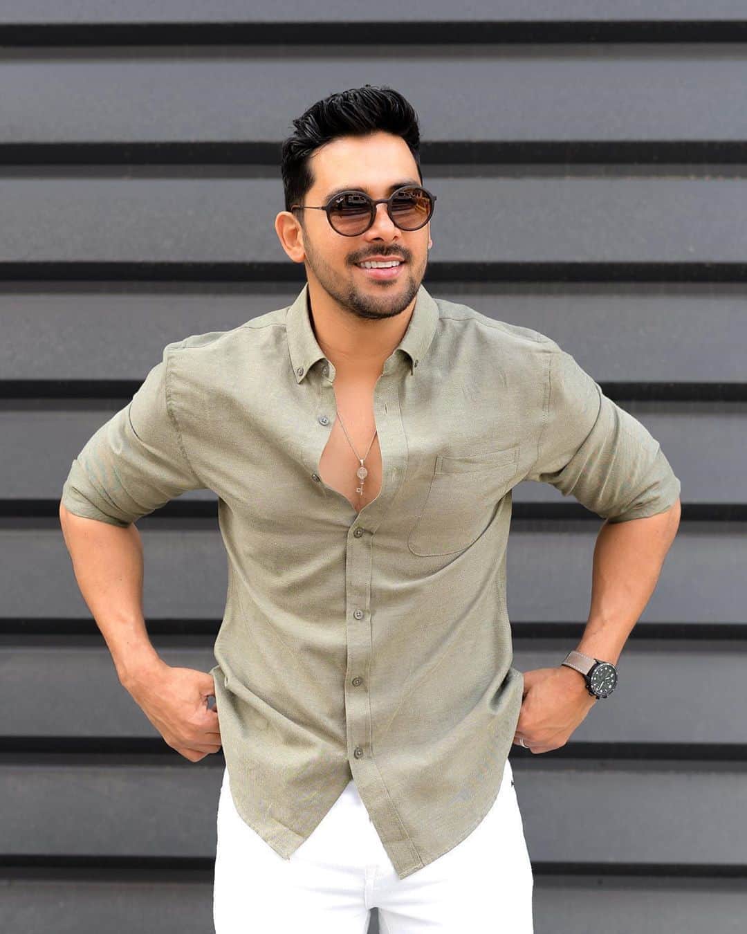 STYLE4GUYSのインスタグラム：「🚨 SALE ALERT @FashionNovaMEN Get Up To 60% OFF Use Code: “SUMMER” 🚨   Shop @FashionNovaMEN And Take Your Summer Fit To The Next Level ☀ Check Out @FashionNovaMEN New Arrivals #FashionNova FashionNovaPartner #NovaMEN」