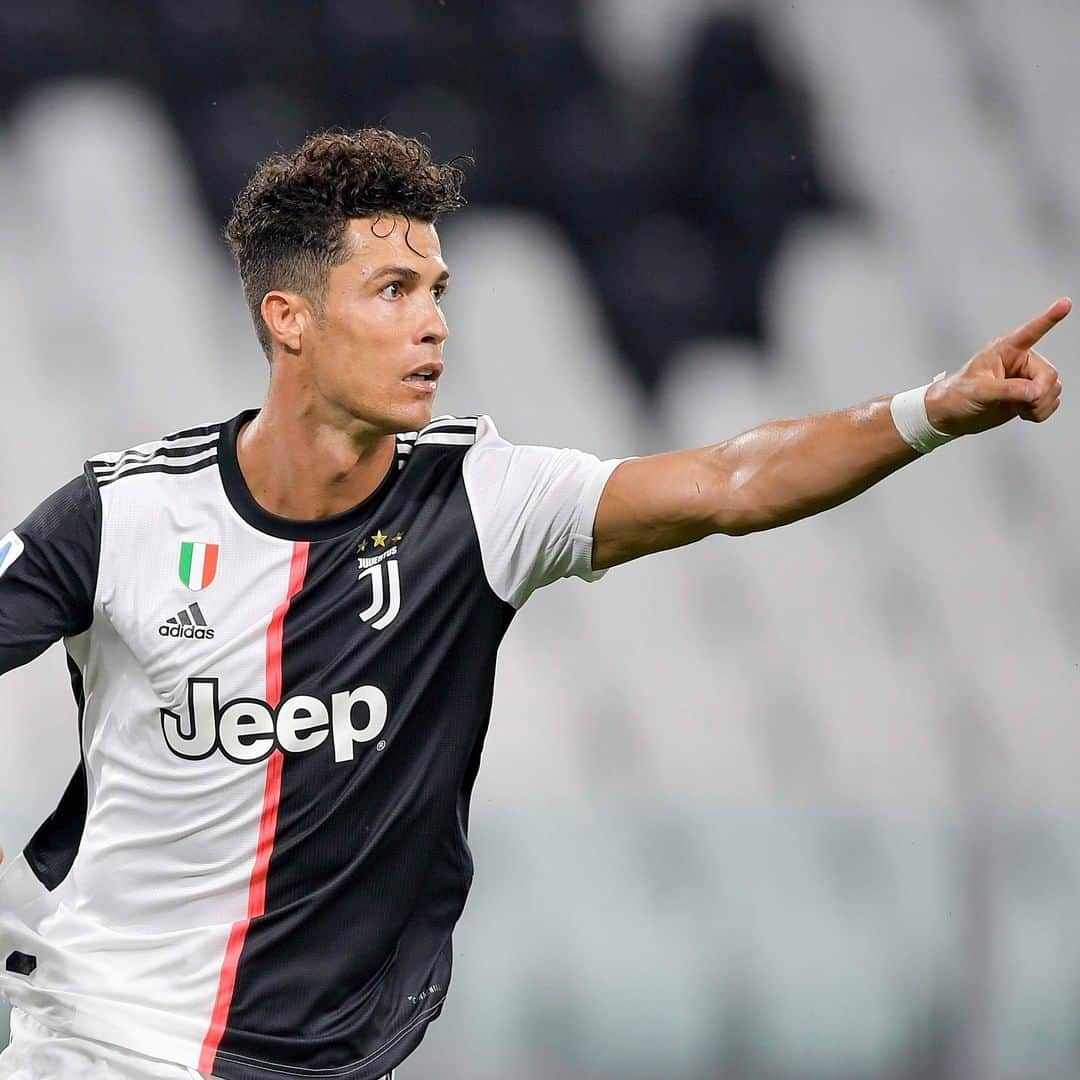 ユヴェントスFCさんのインスタグラム写真 - (ユヴェントスFCInstagram)「👉 @cristiano has scored 18 league goals in 2020, at least three more than any other player in Top-5 European leagues 🔥🔥🔥  #JuveAtalanta #FinoAllaFine #ForzaJuve」7月12日 7時10分 - juventus