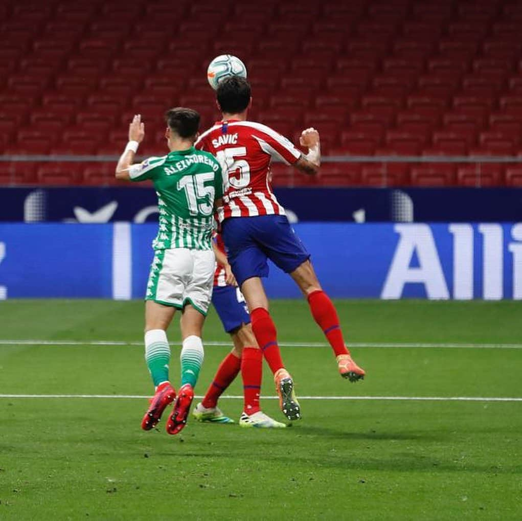 ステファン・サヴィッチさんのインスタグラム写真 - (ステファン・サヴィッチInstagram)「Objective completed! @championsleague @atleticodemadrid #aupaatleti #laliga」7月12日 7時48分 - savkee15