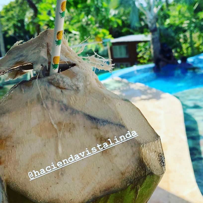 ジョーダン・ノルベルトのインスタグラム：「@haciendavistalinda 🌴🌲😍」