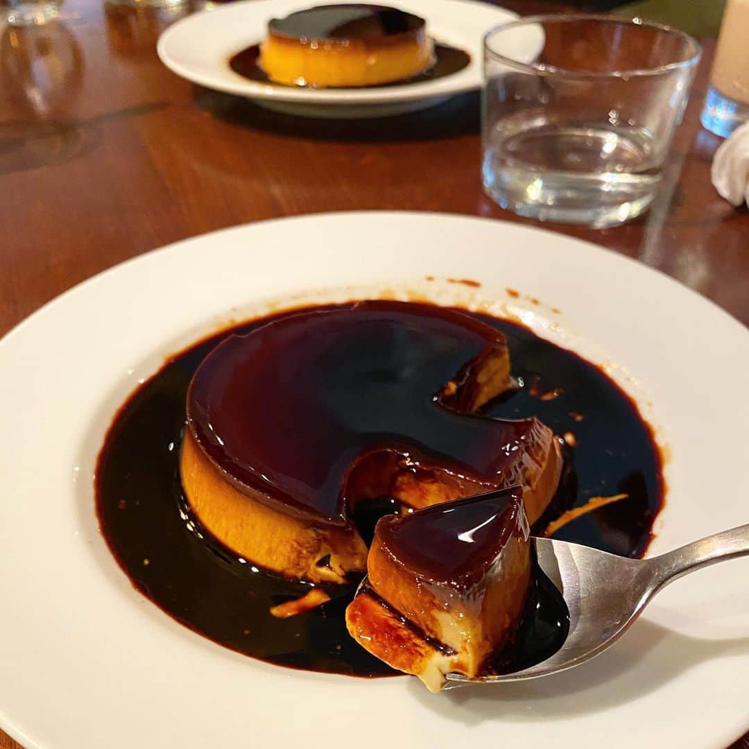 西村彩香さんのインスタグラム写真 - (西村彩香Instagram)「. . @leboozy 🍽 . . このパンケーキが好きすぎて 毎回パンケーキ頼んでしまう😋🥞💕 . . 夜も好きだけど 私はboozyのランチが大好き😋 . . boozy名物大人プリンもはずせない🍮❤️ . . #leboozy  #ルブージー #神戸ランチ  #kobelunch」7月12日 9時48分 - leimoni_n