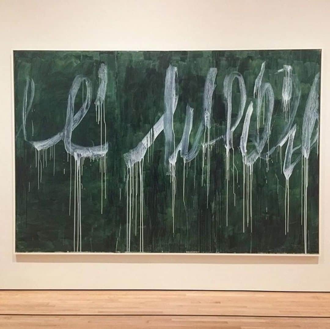 OFF-WHITE C/O VIRGIL ABLOHさんのインスタグラム写真 - (OFF-WHITE C/O VIRGIL ABLOHInstagram)「[premise image] Cy Twombly via @cy.twombly」7月12日 11時00分 - off____white