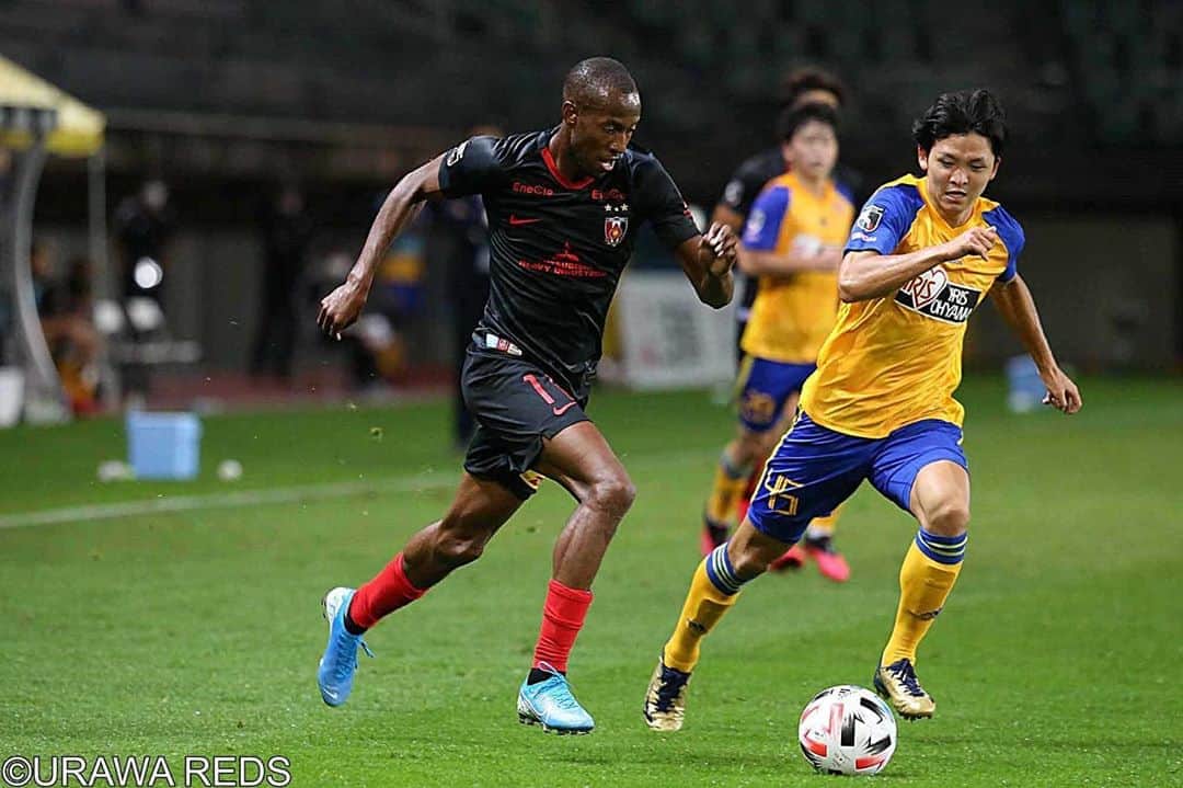 のインスタグラム：「It’s game day⚽️❤️」