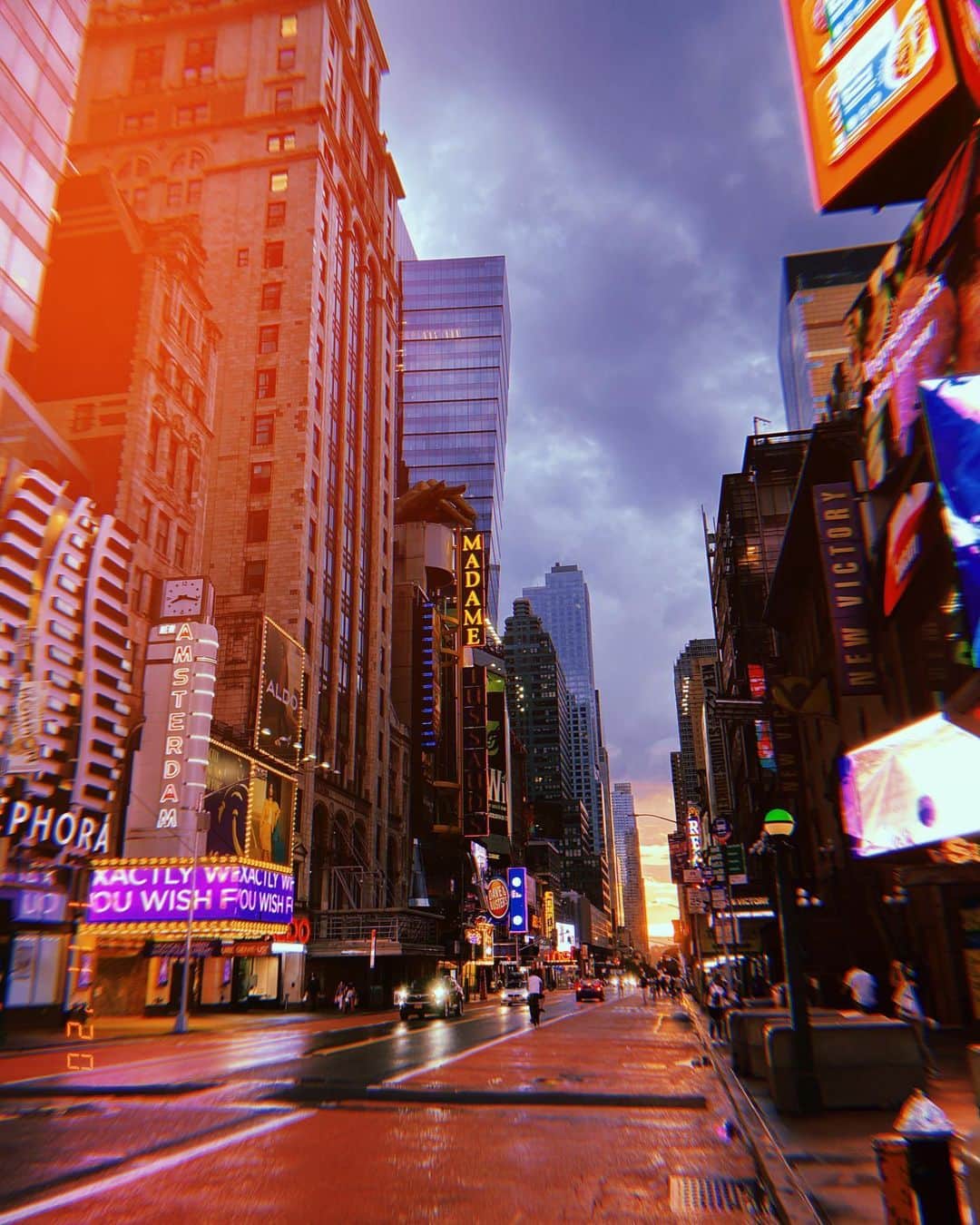 綾部祐二さんのインスタグラム写真 - (綾部祐二Instagram)「#Manhattanhenge 2020」7月12日 12時21分 - yujiayabe