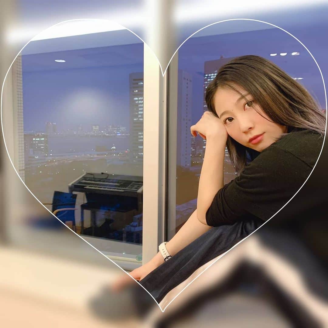 安済知佳のインスタグラム：「番組ラストイベント延期の代わりに配信イベント開催まであと1週  #安済知佳いちかばちか #ちかちか  #カウントダウン #イベントは延期になりました #でも必ず開催します #延期の代わりに配信します #その詳細は文化放送さんのホームページ #もう来週 #早いですね #チケット入手報告ありがとう #楽しみです」
