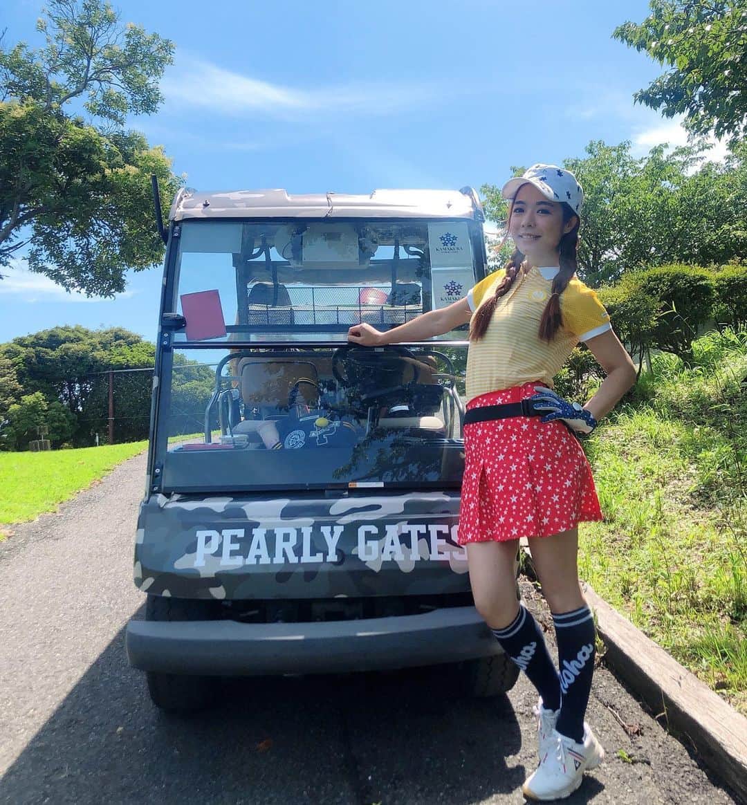 神崎美羽のインスタグラム：「次回のGTB  CUPは 8/19(水) 昭和の森ゴルフコース⛳️  唯一の東京開催です！ 初めての参加の方も普段遠方に行けないという都内周辺にお住まいの方も👌  ご参加お待ちしてます！ お申し込みはオフィシャルサイトから↓  https://golfsapuri.com/gt-birdies/detail/10003643  @golftoday_birdies   #golf #ゴルフ　#ゴルフ女子　#golfstagram #golfswing #golflife #golfwear #golfgirl #golftoday #GT birdies #ゴルフ好きな人と繋がりたい」