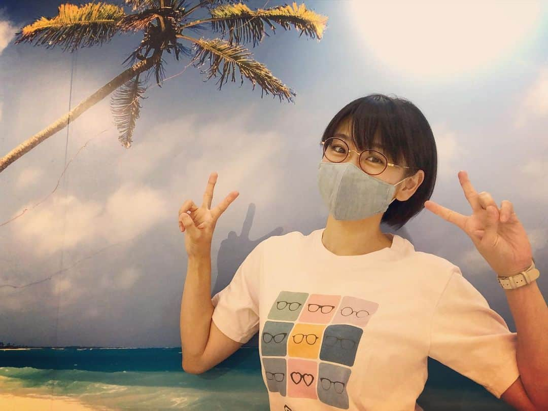 時東ぁみさんのインスタグラム写真 - (時東ぁみInstagram)「公開収録をしてきたIGTV番組『ぁみ木曽のメガネ祭り』ですが 皆さんの安心安全を第一に考え 明日から無観客収録にさせていただきます。 ・ 新しいエンターテインメントの楽しみ方！！ 【応援チケット】 特典 ・名前読み上げ ・動画エンディング名前掲載 ・集合写真メール送付 にて応援よろしくお願いします☆ ・ https://tokitoami.theshop.jp/ ・ どんな形になっても、笑顔届けたいと思ってますので ご協力お願いします！ ・ #時東ぁみ #ぁみ木曽のメガネ祭り #木曽さんちゅう さん #igtv #igtvchannel #公開収録 #無観客 #収録 #スポンサー #ふわクリ便 さん #上州真洗組 さん #suplex さん #衣装提供 #マスク #除菌 #換気 #ソーシャルディスタンス #必須 #新しい生活様式 #新しい応援 #応援チケット #よろしくお願いします　#エンターテインメント #大切にしたい #笑顔を届けたい」7月12日 13時06分 - amitokito